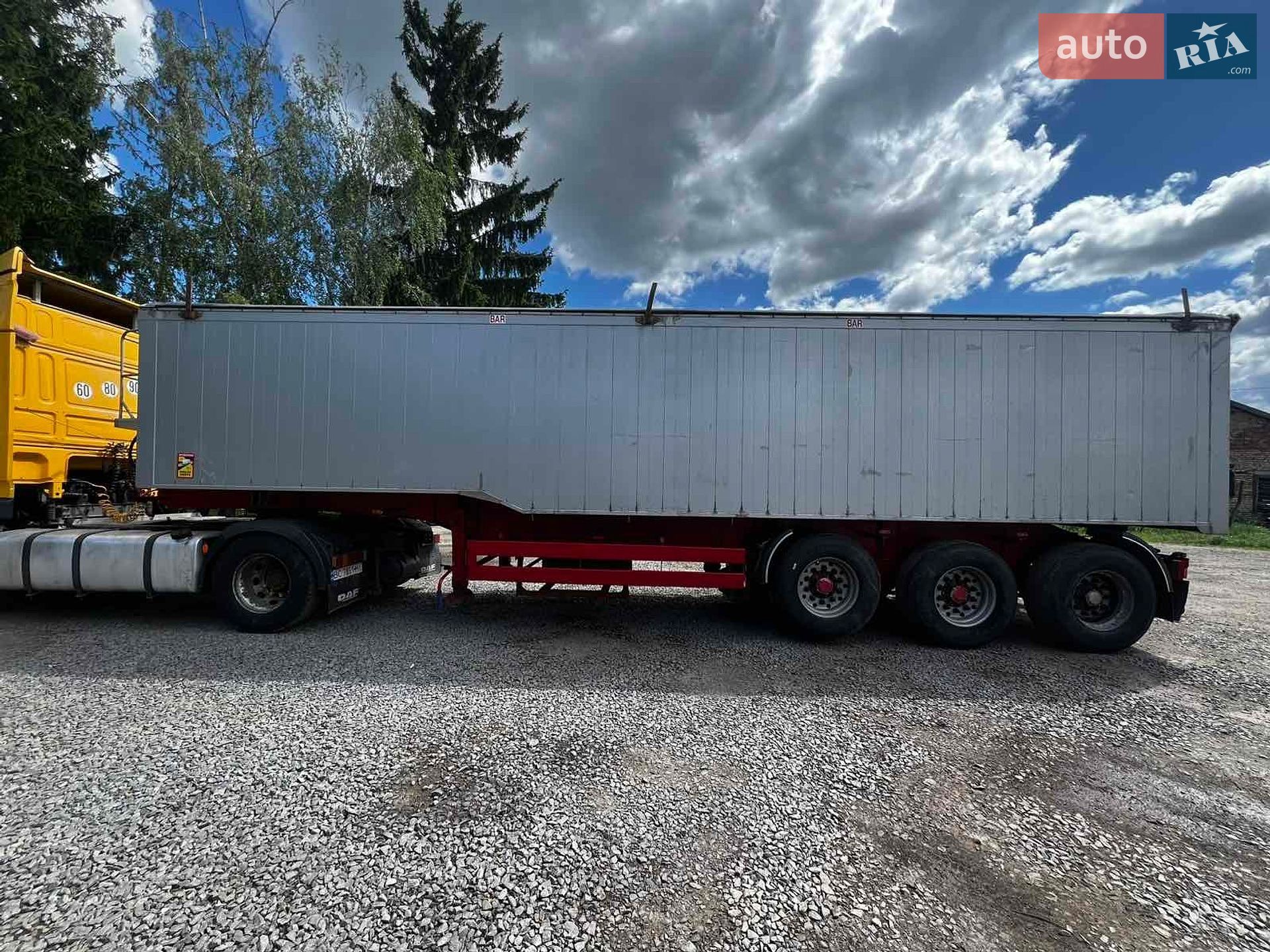 SDC COACHWORKS 2003 VIN SDCTP35R3ADB38934 фото оголошення 4 з 13