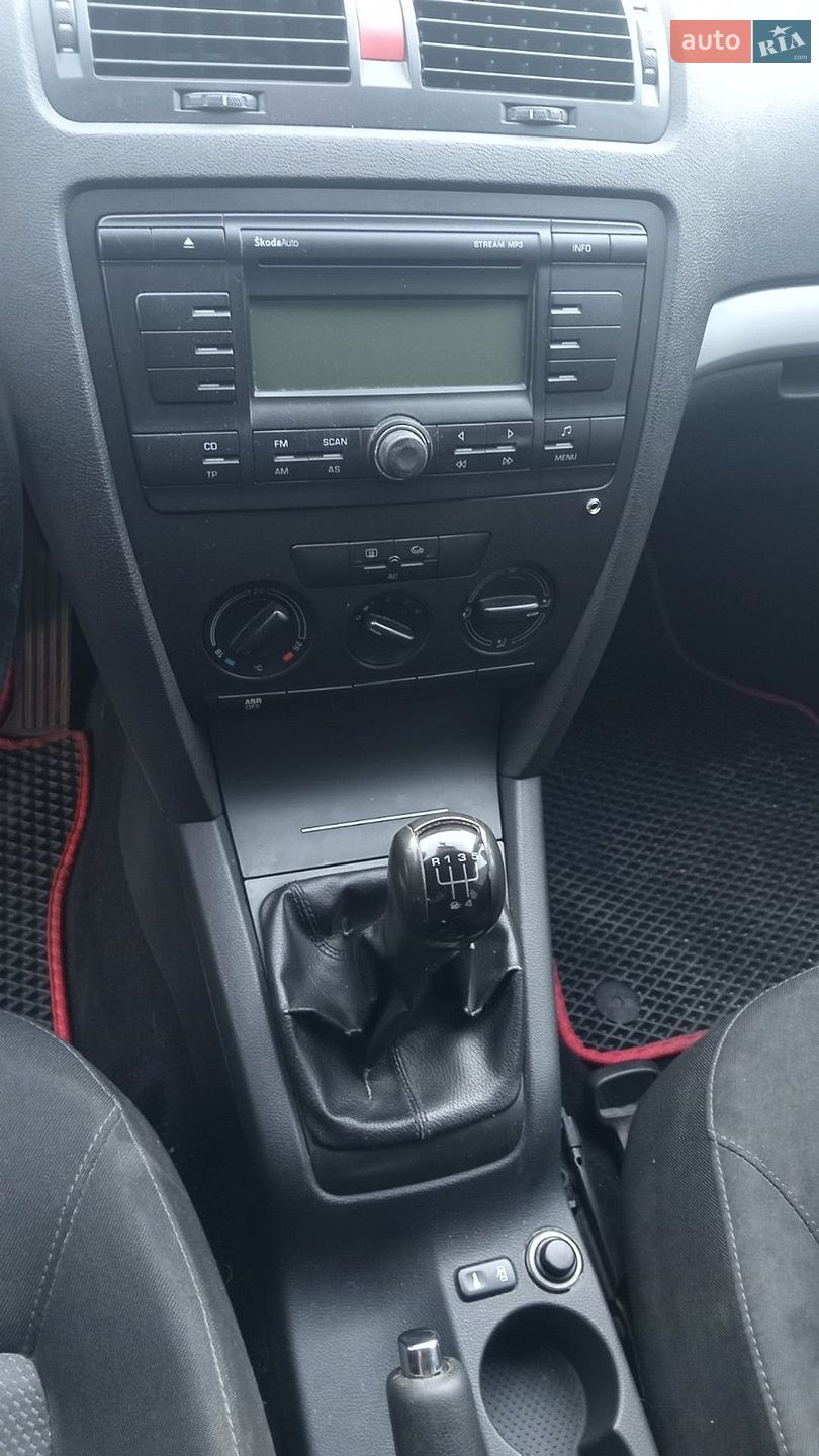 Skoda Octavia 2008 VIN Y6UCA41Z58B157554 фото оголошення 2 з 11