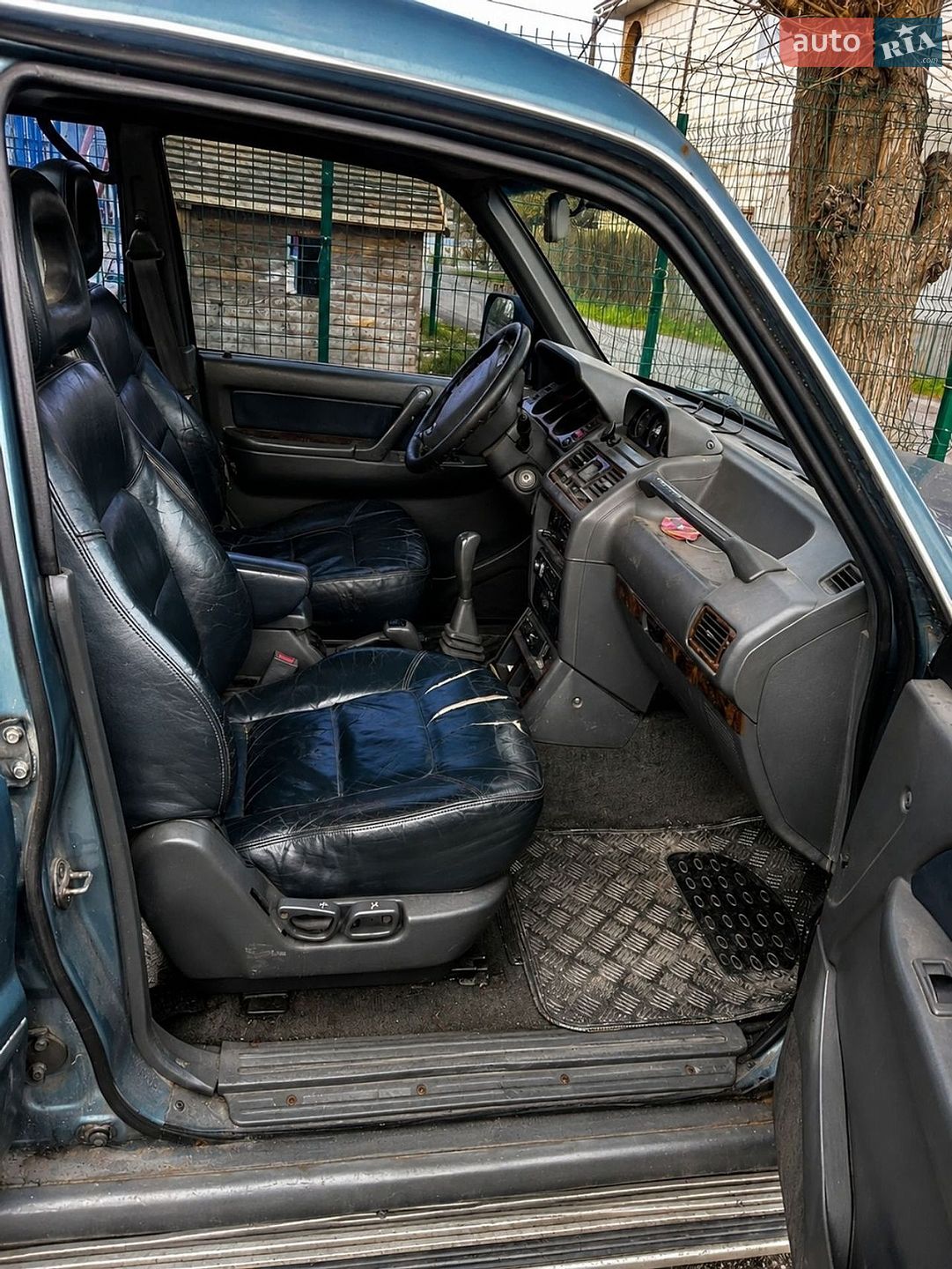 Mitsubishi Pajero 1995 VIN JMB0NV450SJ000906 фото оголошення 8 з 10