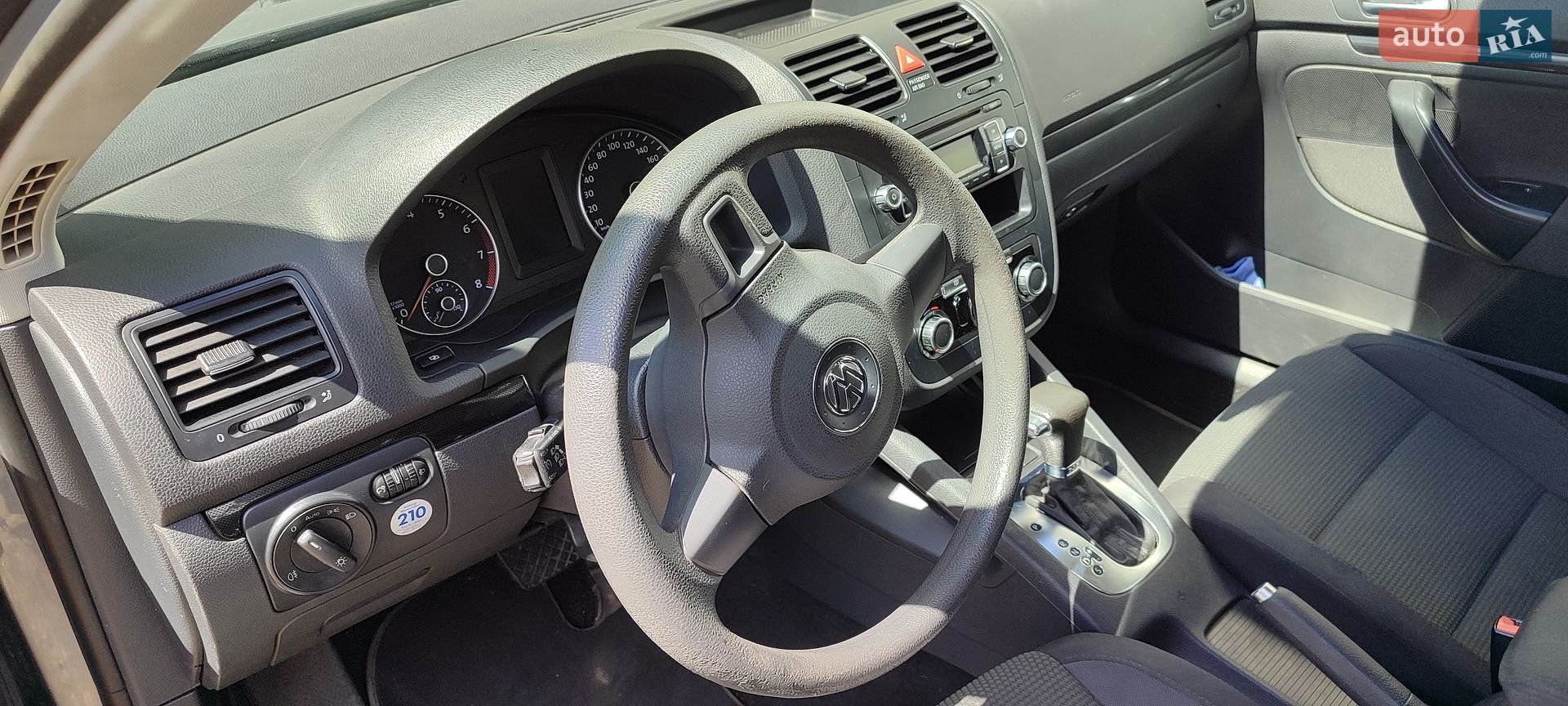 Volkswagen Jetta 2010 VIN WVWZZZ1KZAM072763 фото оголошення 4 з 12