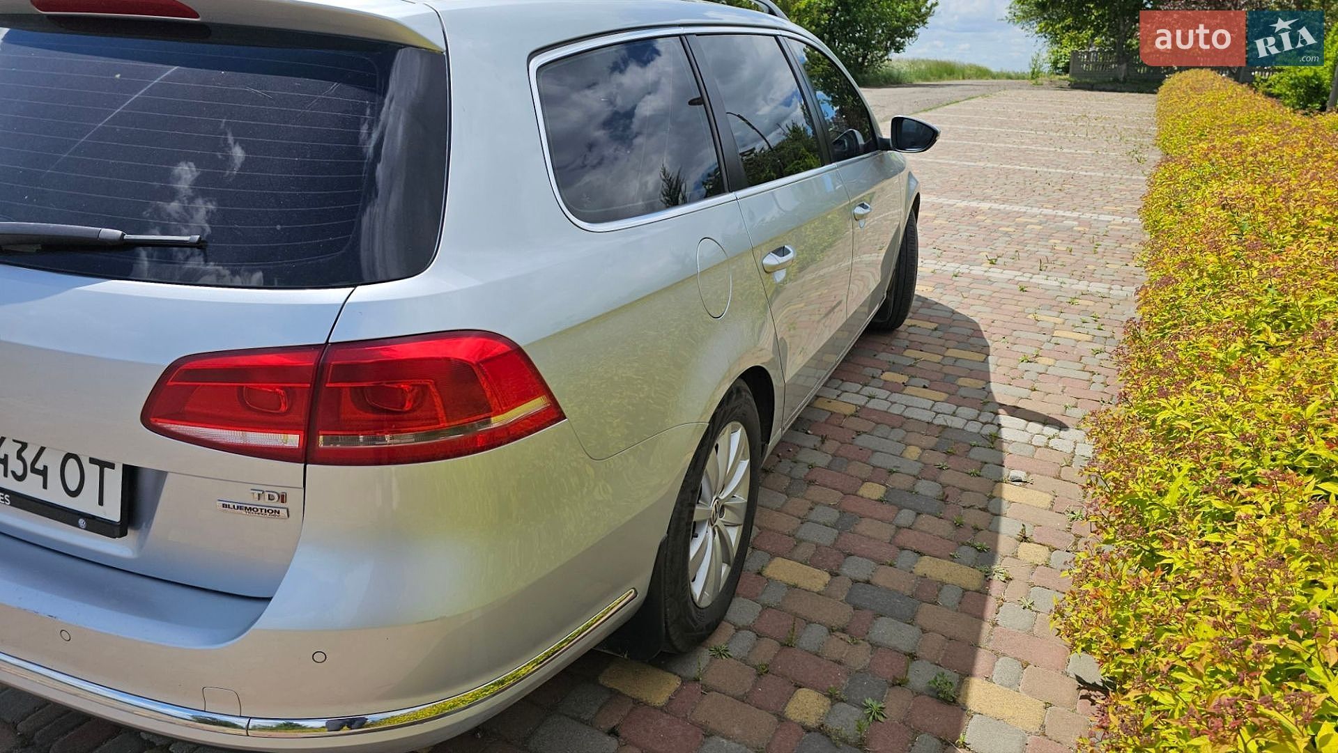 Volkswagen Passat 2013 VIN WVWZZZ3CZEE075351 фото оголошення 12 з 28