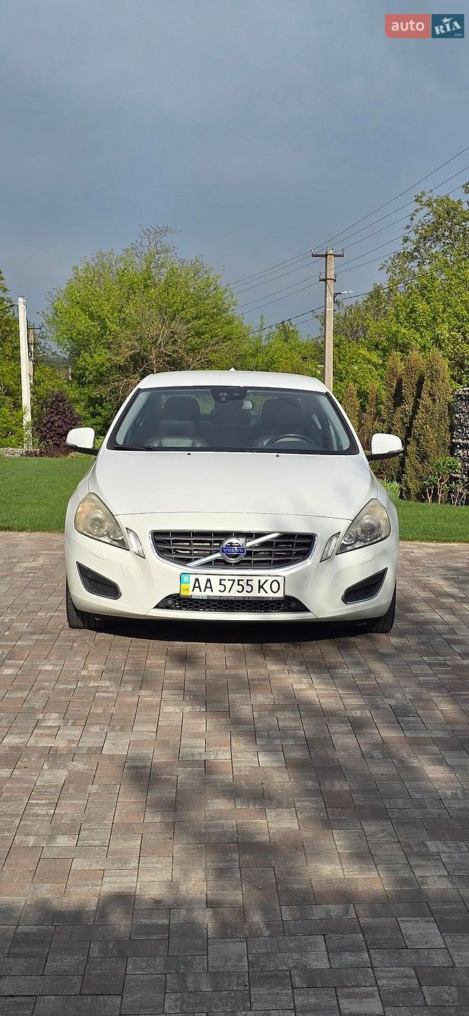Volvo S60 2011 VIN YV1FS445BB2015743 фото оголошення 3 з 13