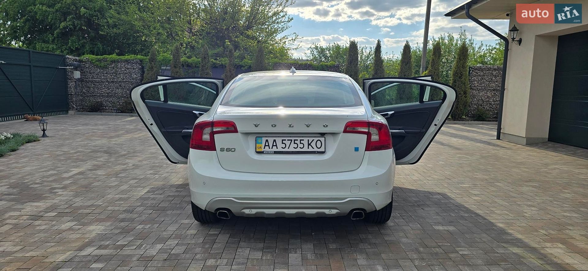 Volvo S60 2011 VIN YV1FS445BB2015743 фото оголошення 4 з 13