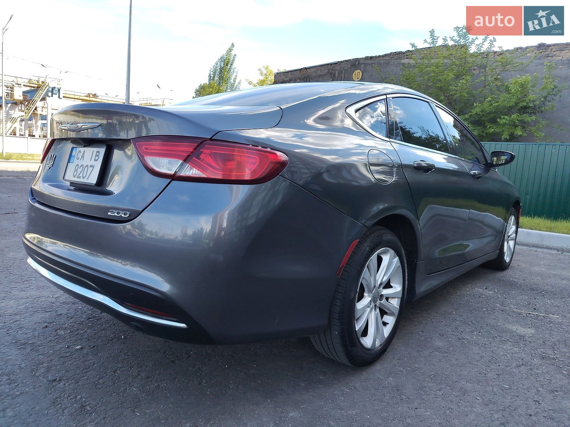 Chrysler 200 2016 VIN 1C3CCCAB7GN166653 фото оголошення 8 з 23