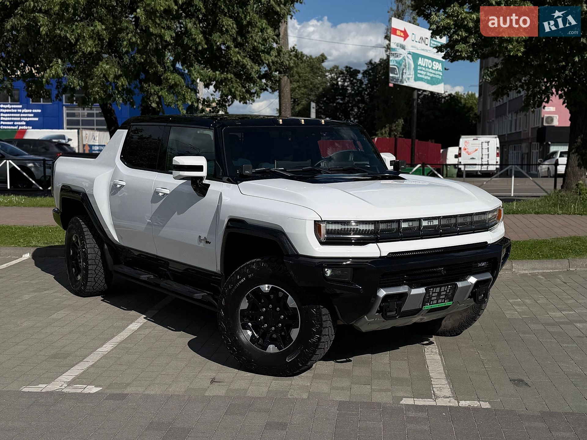 GMC Hummer EV 2023 VIN 1GT40FDA8PU100499 фото оголошення 5 з 77