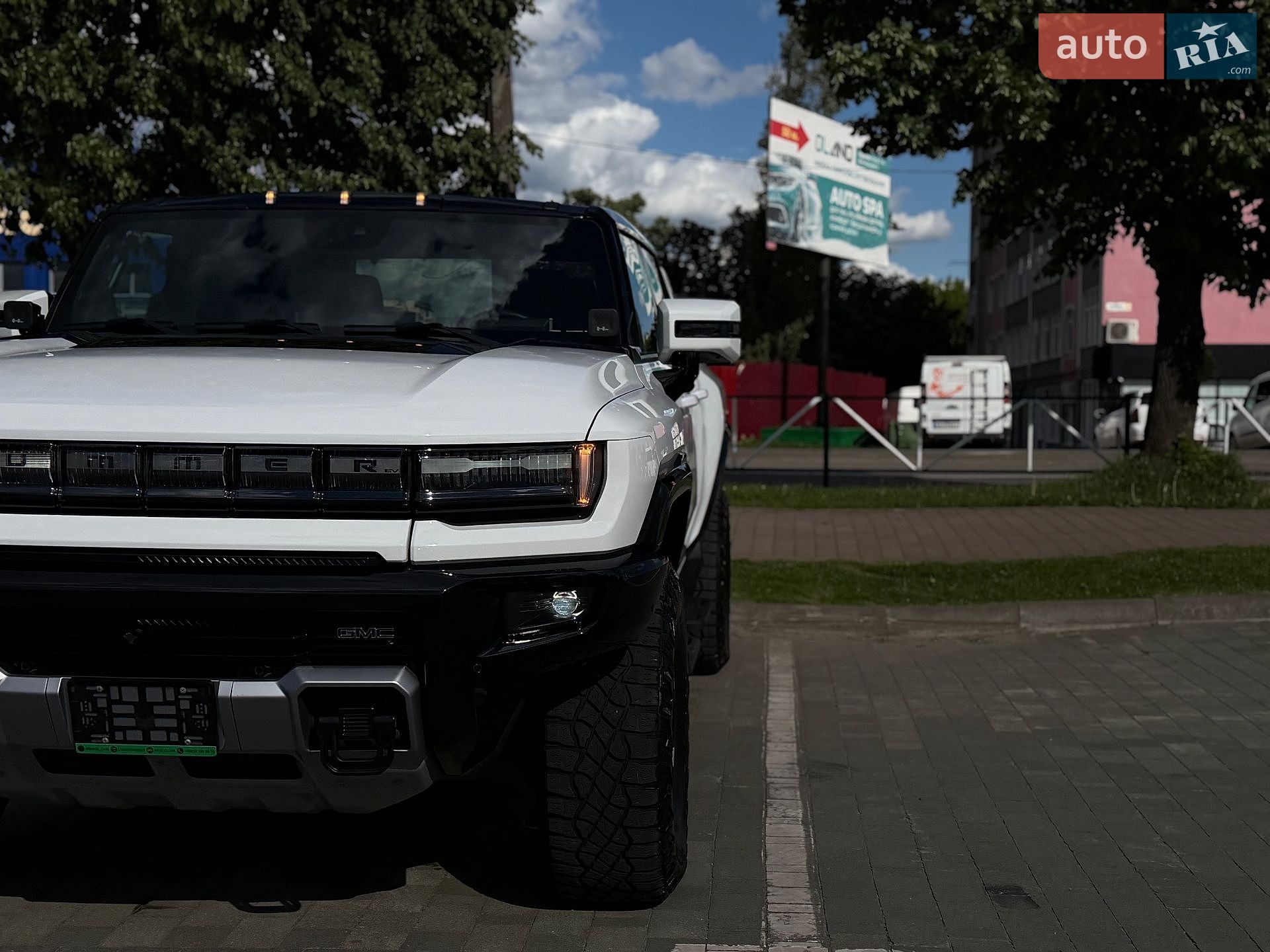 GMC Hummer EV 2023 VIN 1GT40FDA8PU100499 фото оголошення 11 з 77