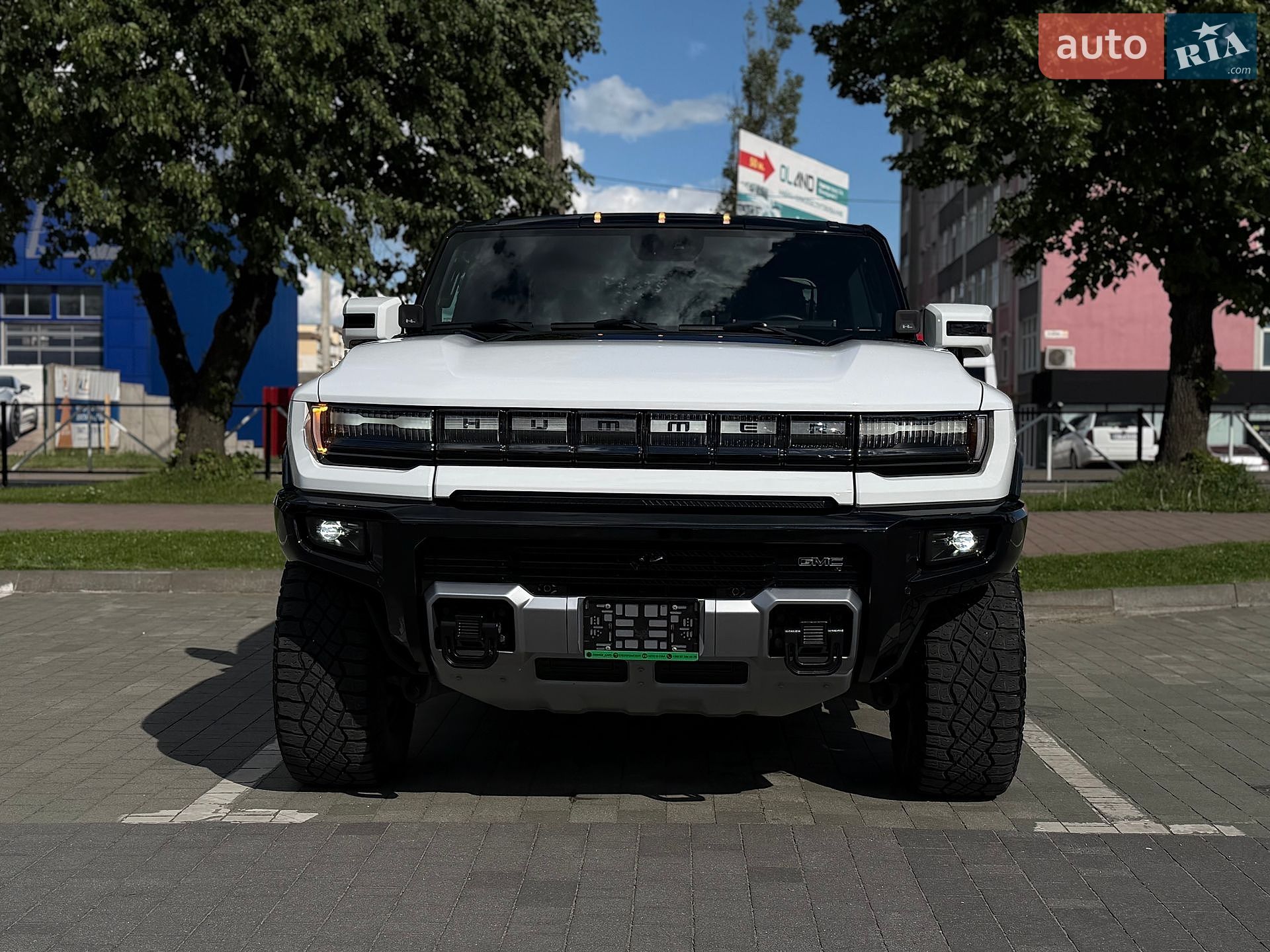 GMC Hummer EV 2023 VIN 1GT40FDA8PU100499 фото оголошення 12 з 77