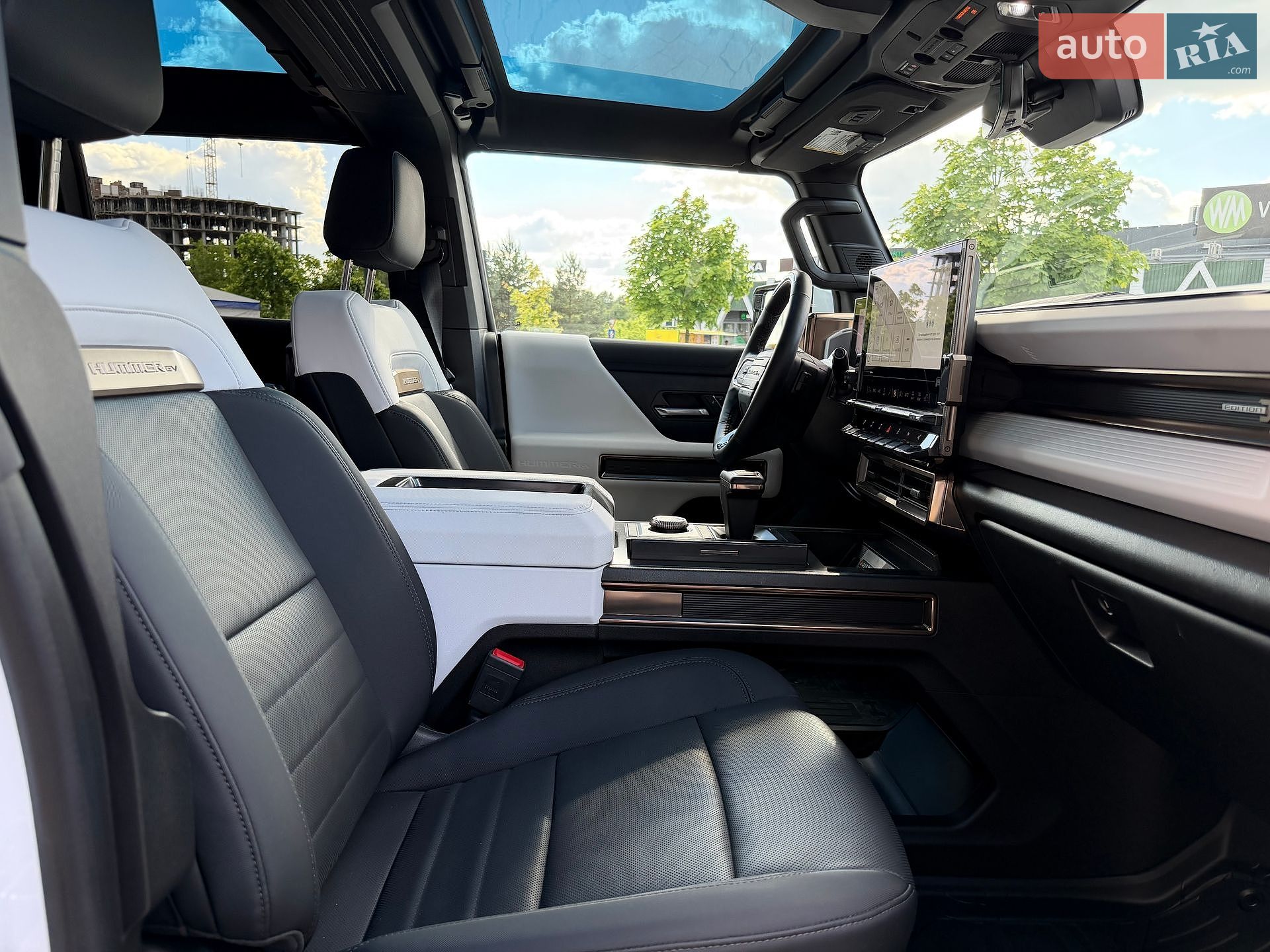 GMC Hummer EV 2023 VIN 1GT40FDA8PU100499 фото оголошення 39 з 77