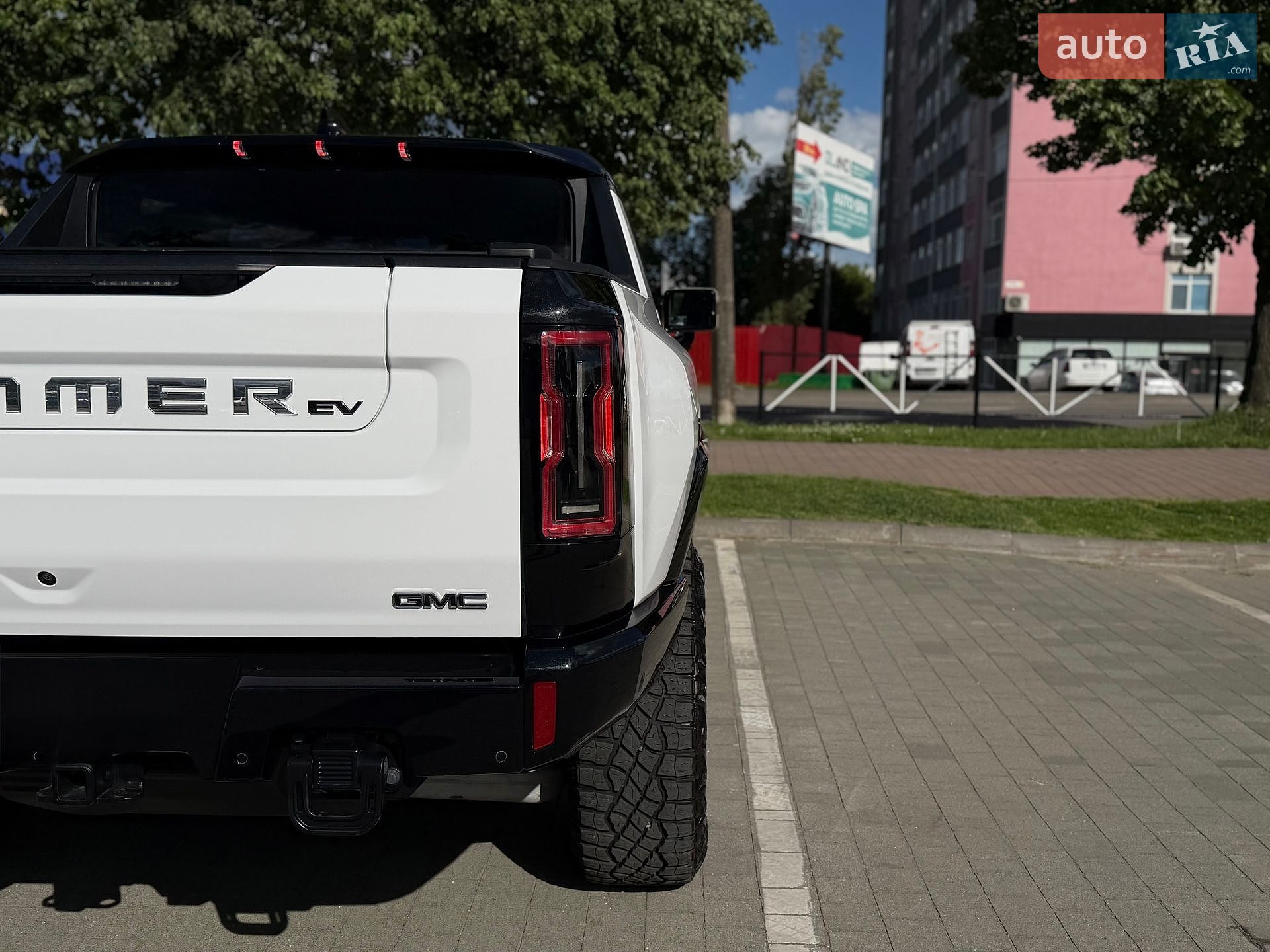 GMC Hummer EV 2023 VIN 1GT40FDA8PU100499 фото оголошення 63 з 77