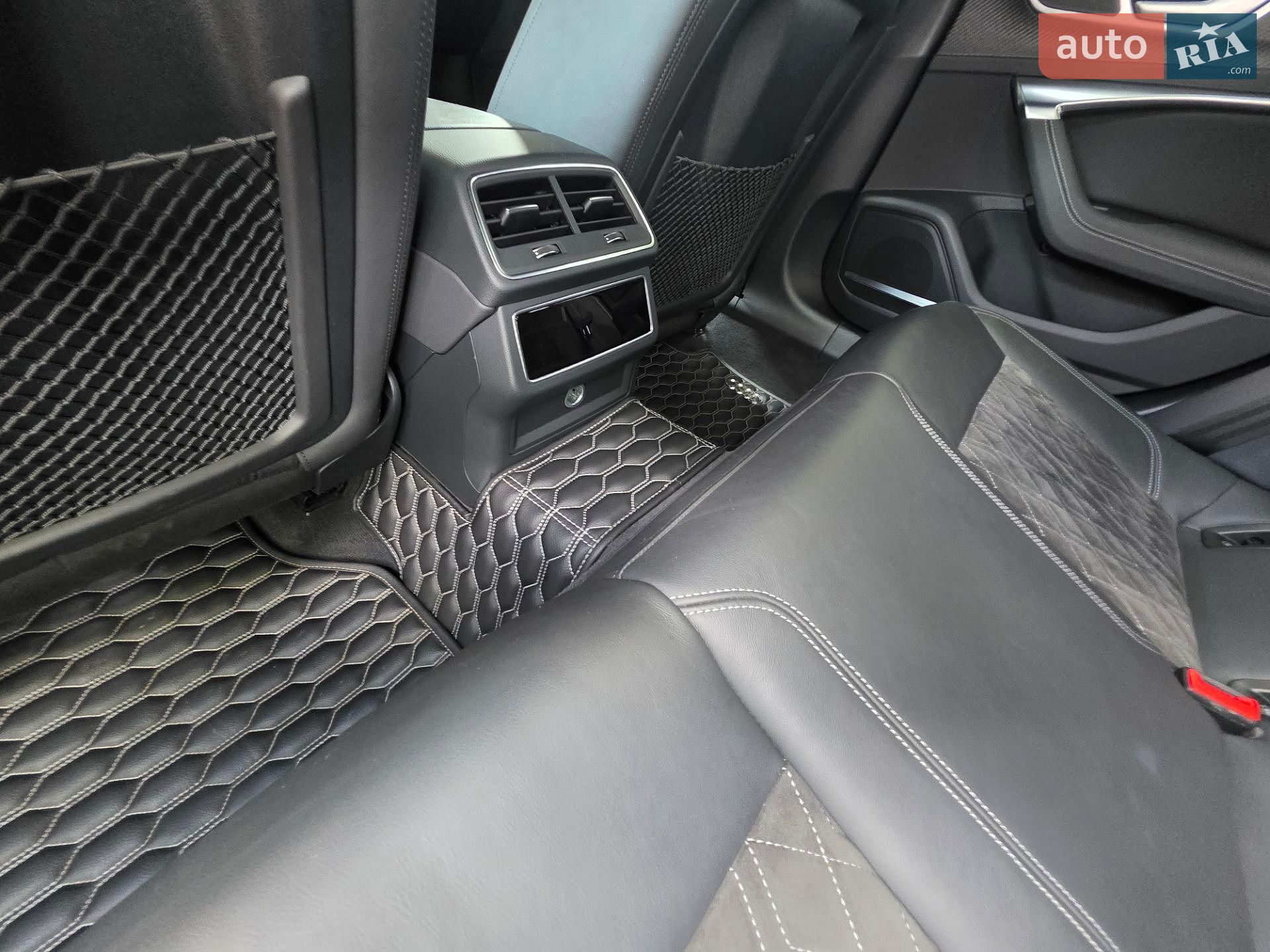 Audi S6 2020 VIN WAUZZZF22MN015082 фото оголошення 44 з 57