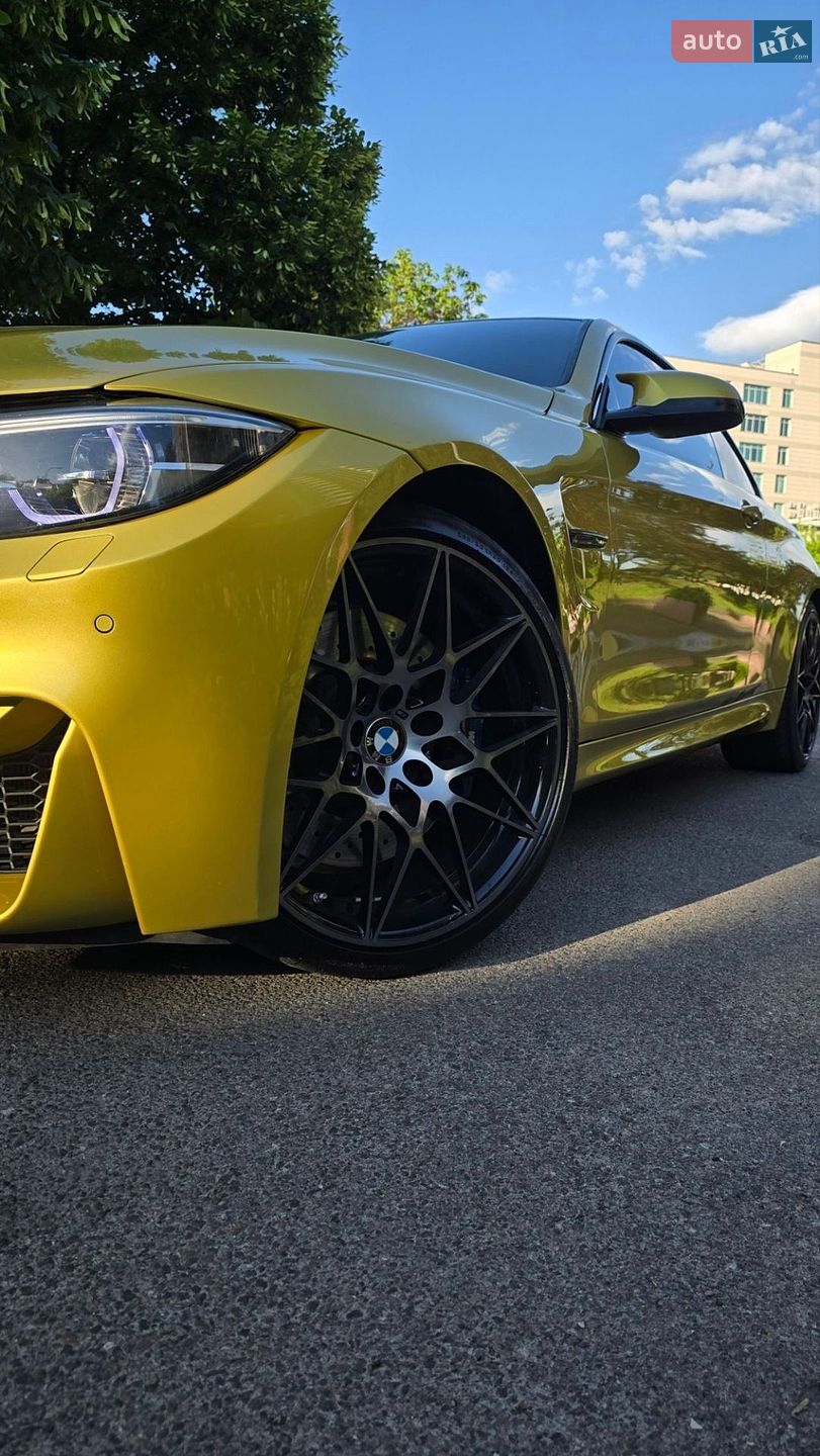 BMW M4 2017 VIN WBS4Y91060AC52919 фото оголошення 32 з 85