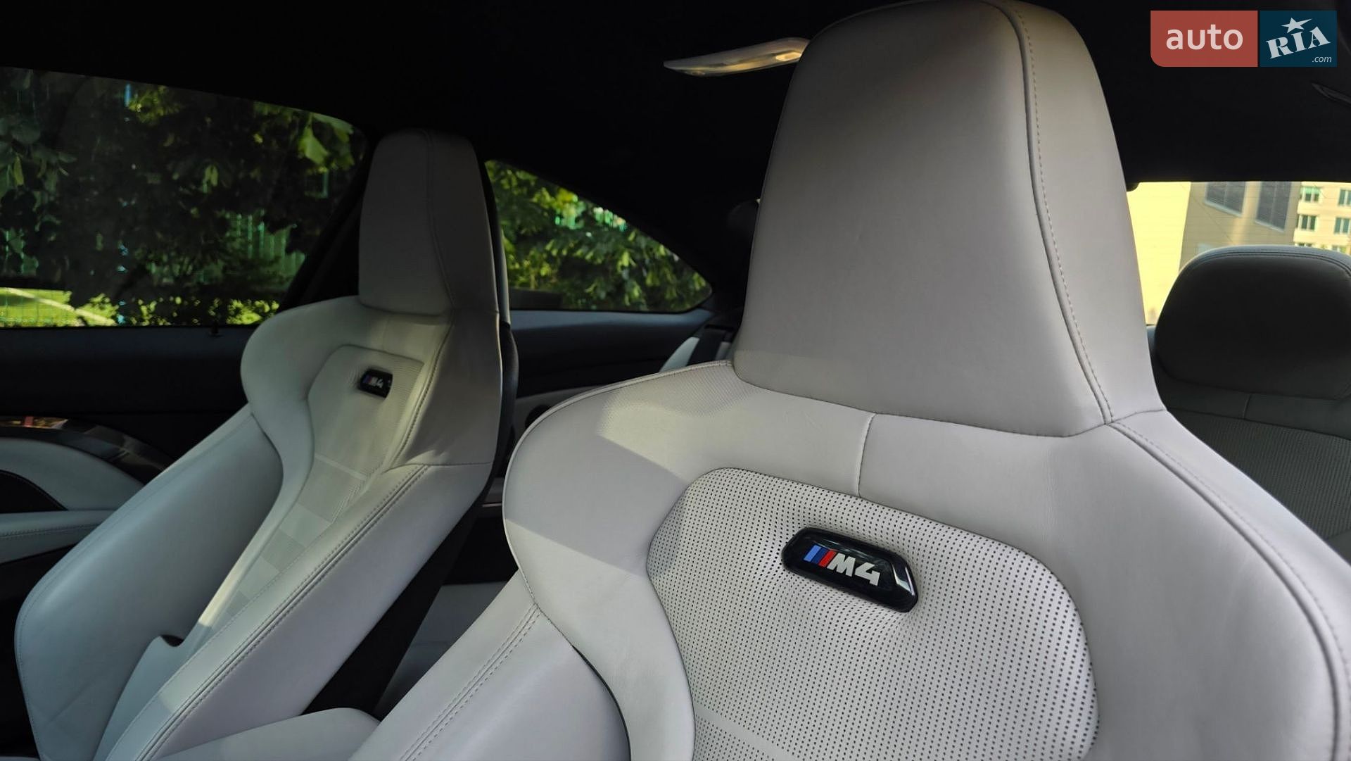 BMW M4 2017 VIN WBS4Y91060AC52919 фото оголошення 47 з 85