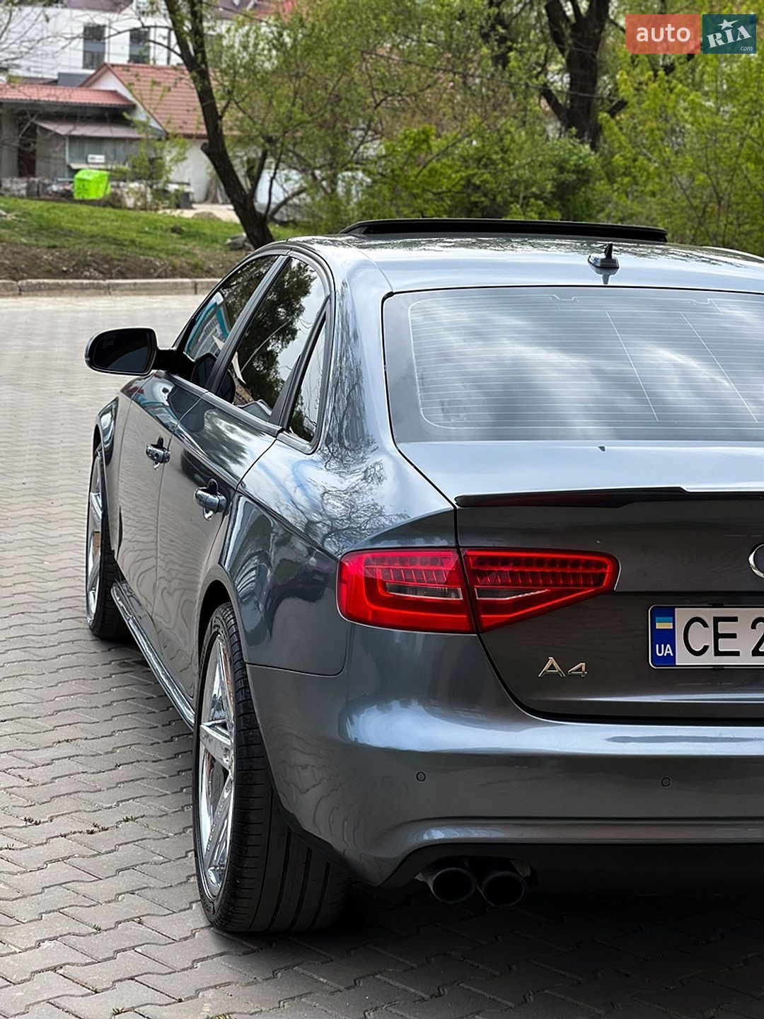 Audi A4 2012 VIN WAUBFCFL1DN005725 фото оголошення 5 з 27