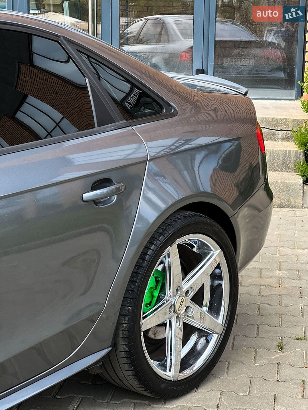Audi A4 2012 VIN WAUBFCFL1DN005725 фото оголошення 16 з 27
