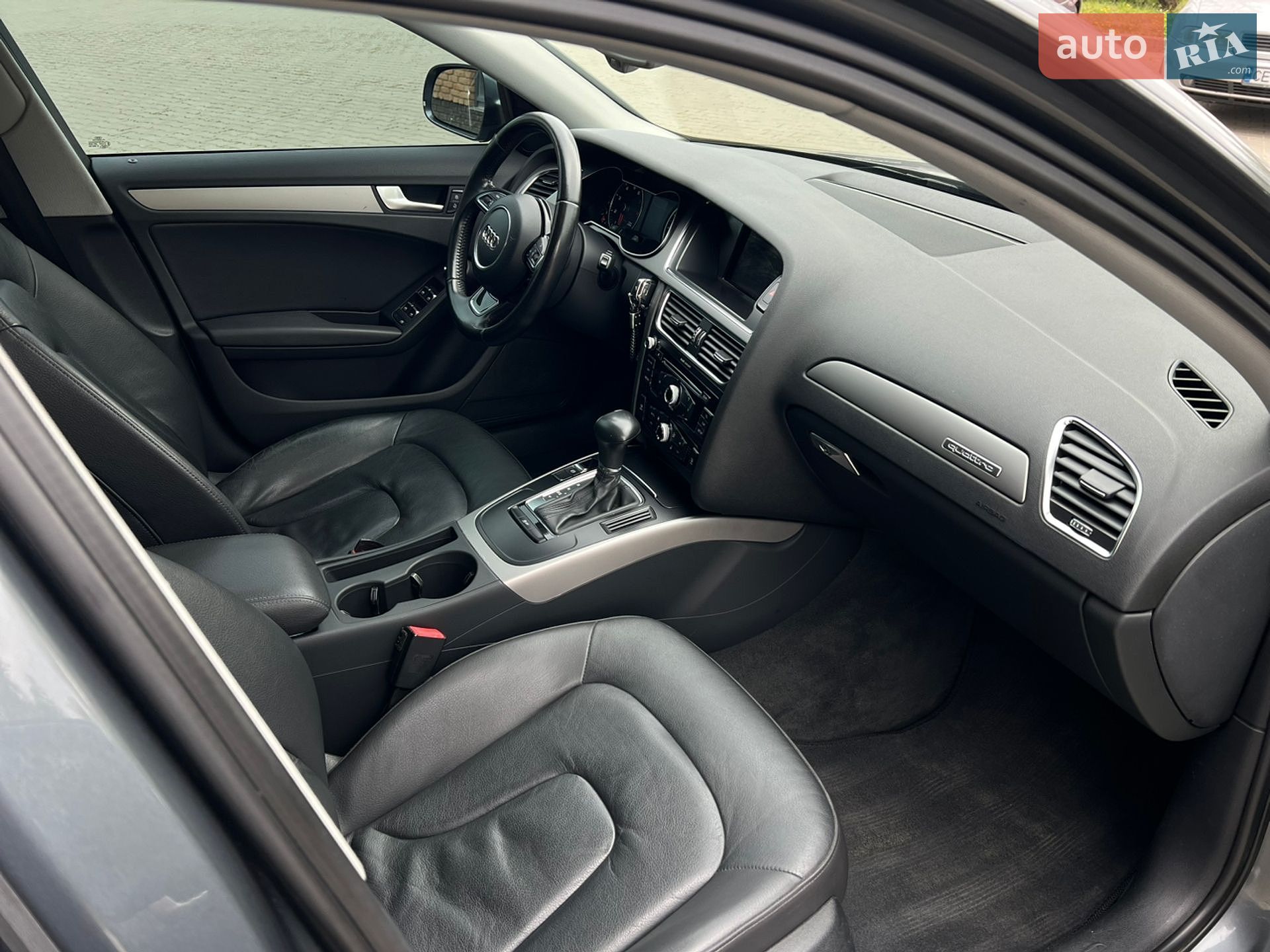 Audi A4 2012 VIN WAUBFCFL1DN005725 фото оголошення 17 з 27
