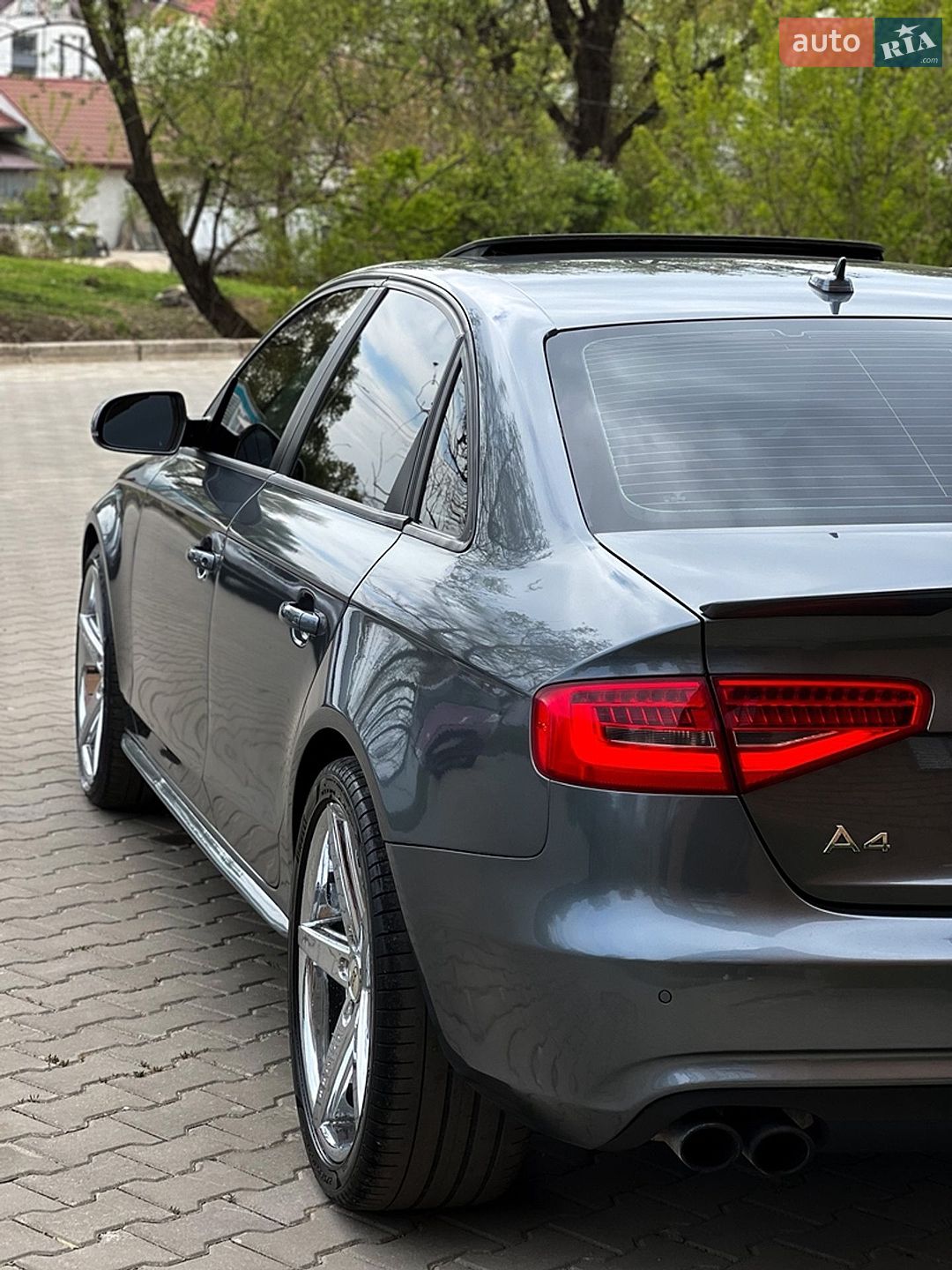 Audi A4 2012 VIN WAUBFCFL1DN005725 фото оголошення 25 з 27