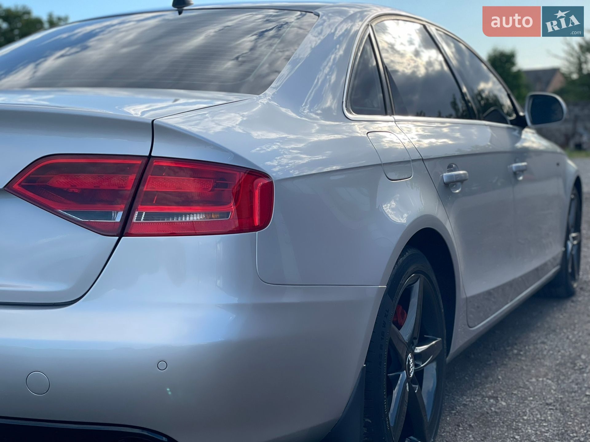 Audi A4 2008 VIN WAUZZZ8K18A018095 фото оголошення 12 з 26