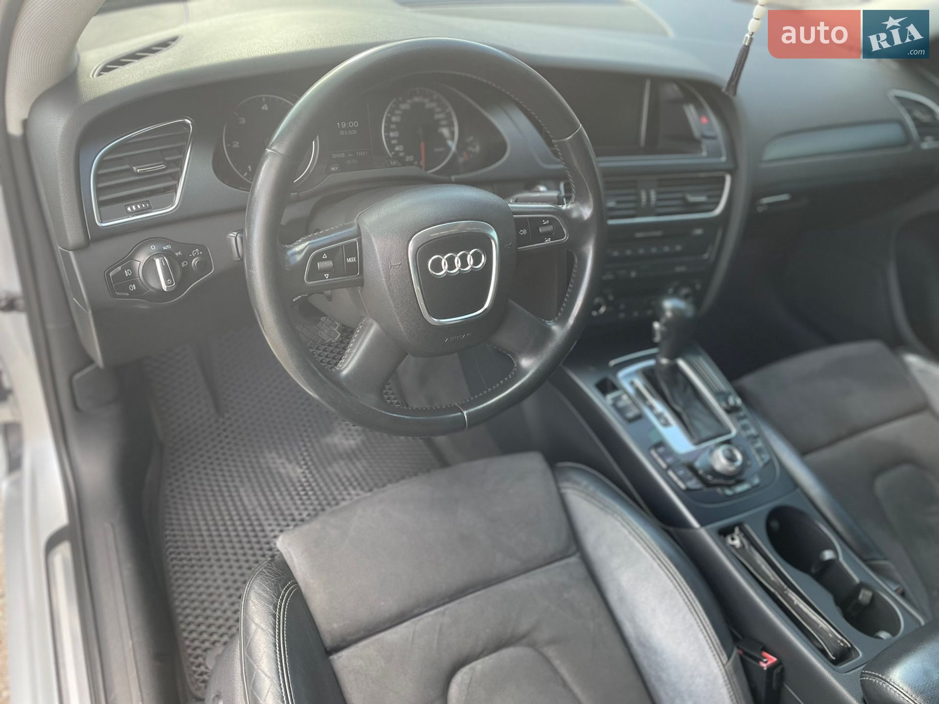Audi A4 2008 VIN WAUZZZ8K18A018095 фото оголошення 17 з 26