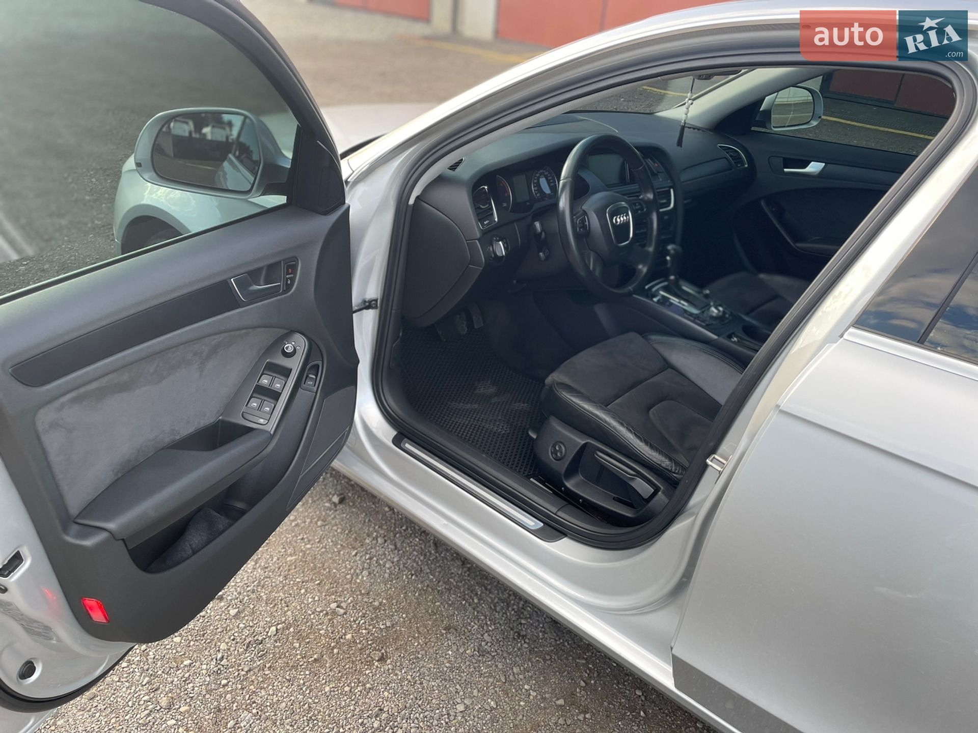 Audi A4 2008 VIN WAUZZZ8K18A018095 фото оголошення 16 з 26