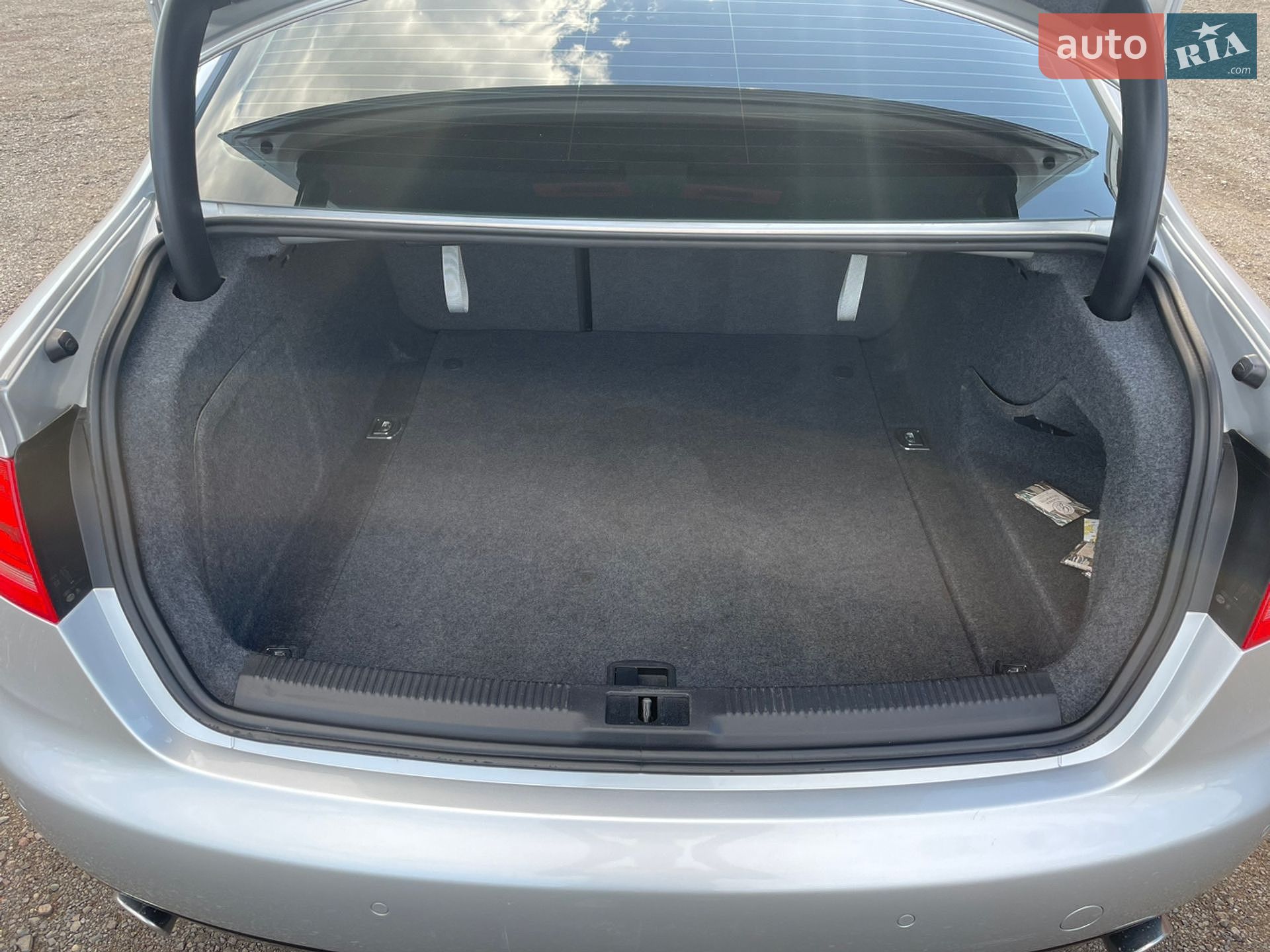 Audi A4 2008 VIN WAUZZZ8K18A018095 фото оголошення 24 з 26
