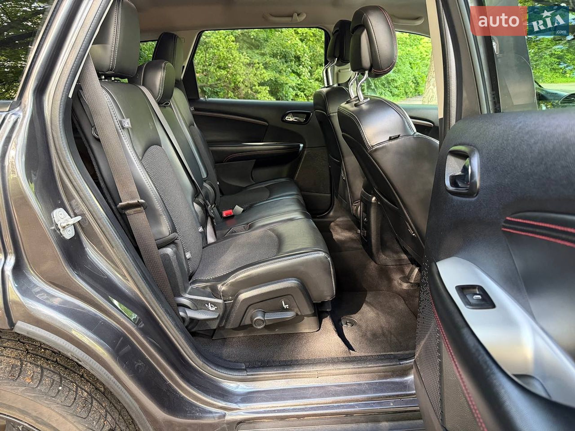 Dodge Journey 2018 VIN 3C4PDDGG1JT430198 фото оголошення 3 з 14