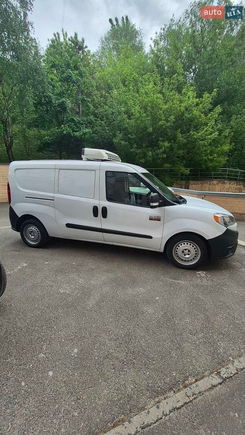 Ram Promaster City 2019 VIN ZFBHRFAB6K6N94107 фото оголошення 3 з 14