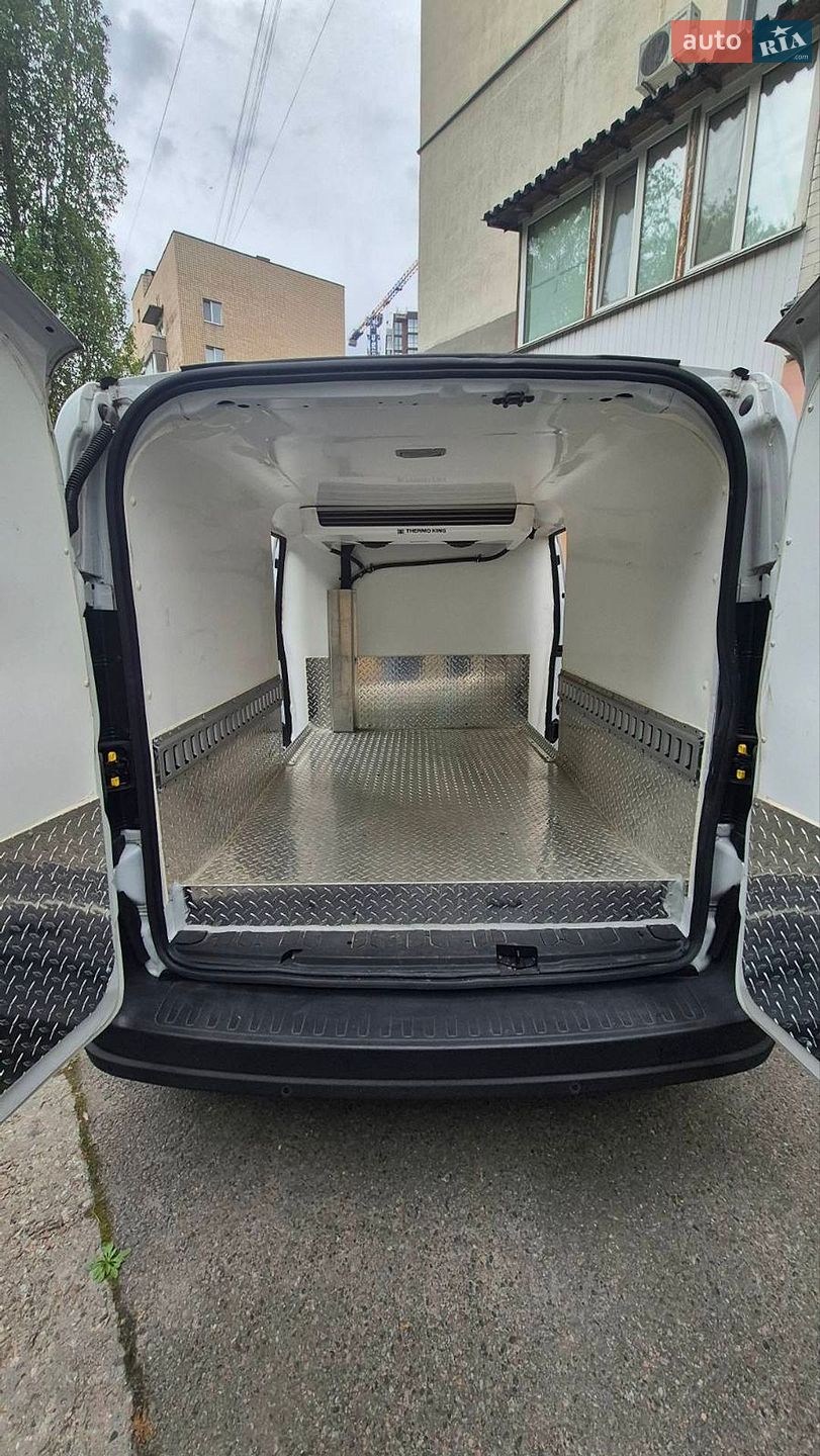 Ram Promaster City 2019 VIN ZFBHRFAB6K6N94107 фото оголошення 12 з 14