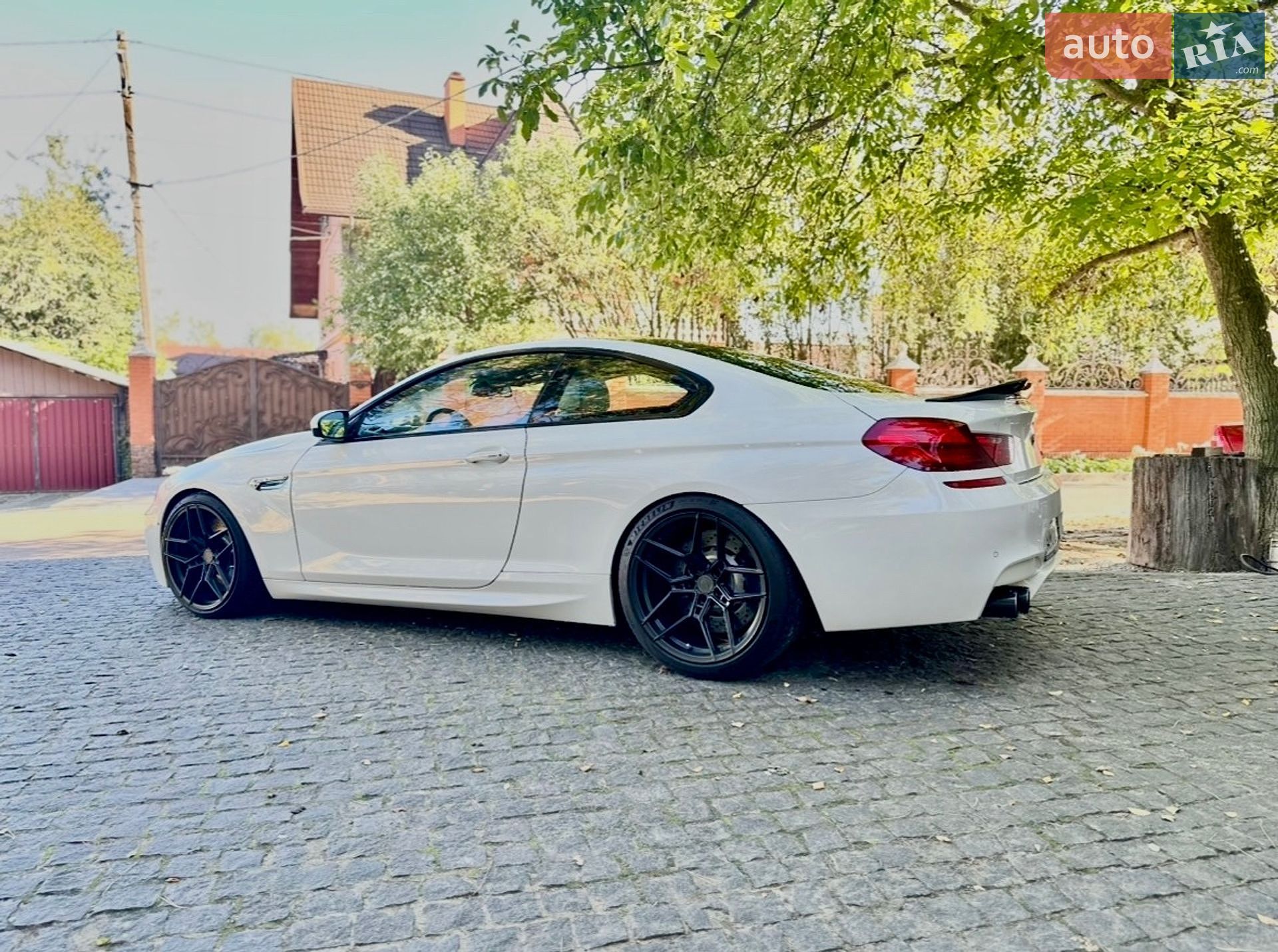 BMW M6 2013 VIN WBSLX9C58DC968722 фото оголошення 15 з 32