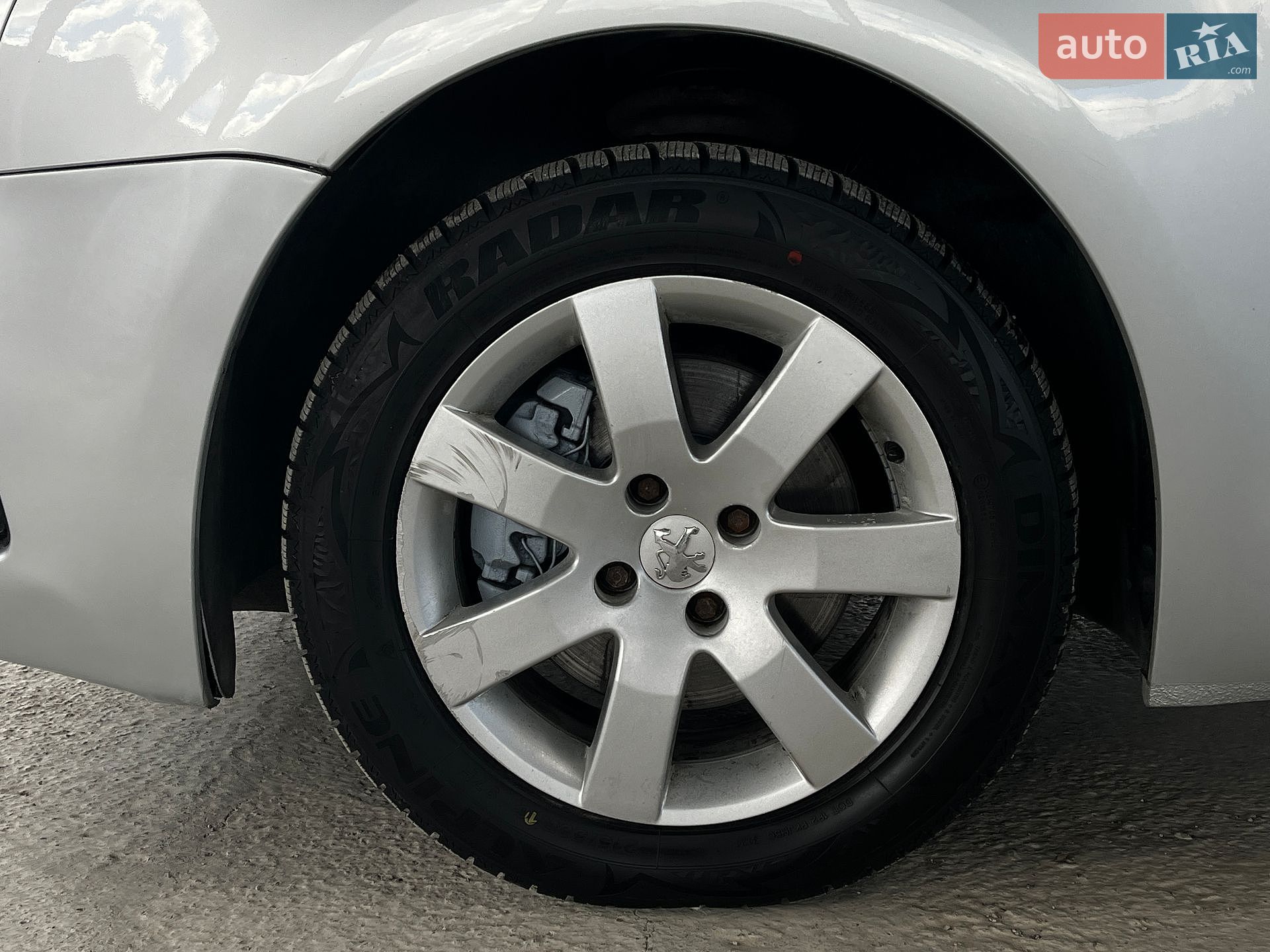Citroen Grand C4 Picasso 2010 VIN VF7UARHJHAJ805554 фото оголошення 13 з 52