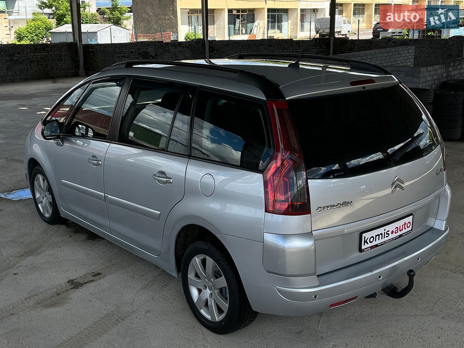 Citroen Grand C4 Picasso 2010 VIN VF7UARHJHAJ805554 фото оголошення 31 з 52