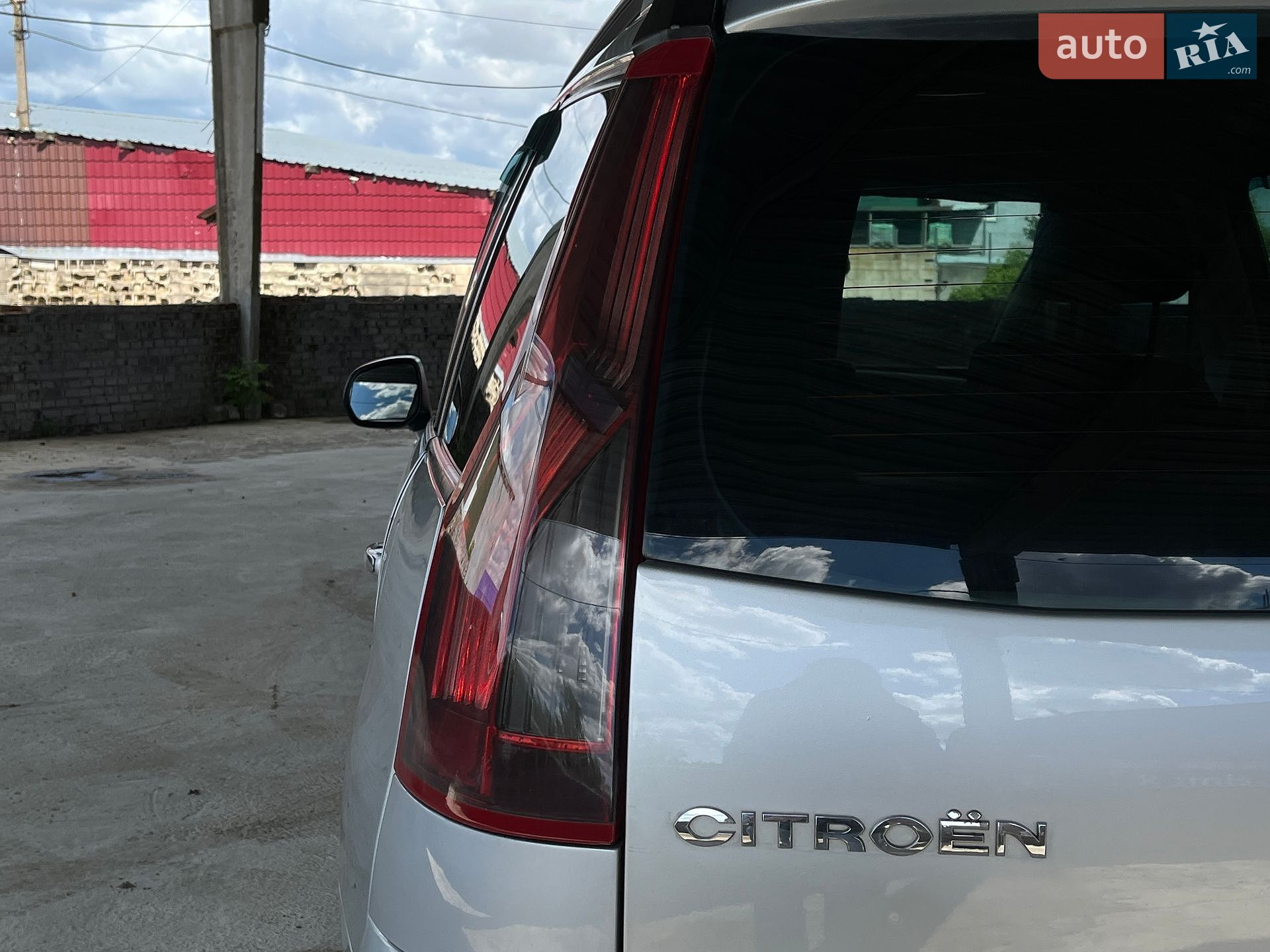 Citroen Grand C4 Picasso 2010 VIN VF7UARHJHAJ805554 фото оголошення 33 з 52