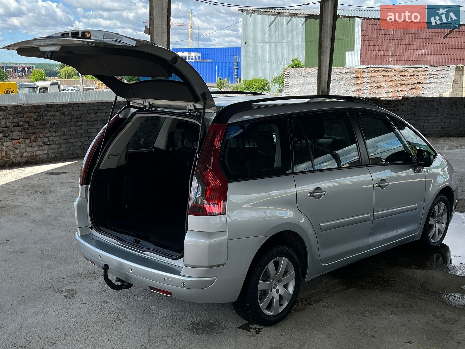 Citroen Grand C4 Picasso 2010 VIN VF7UARHJHAJ805554 фото оголошення 35 з 52