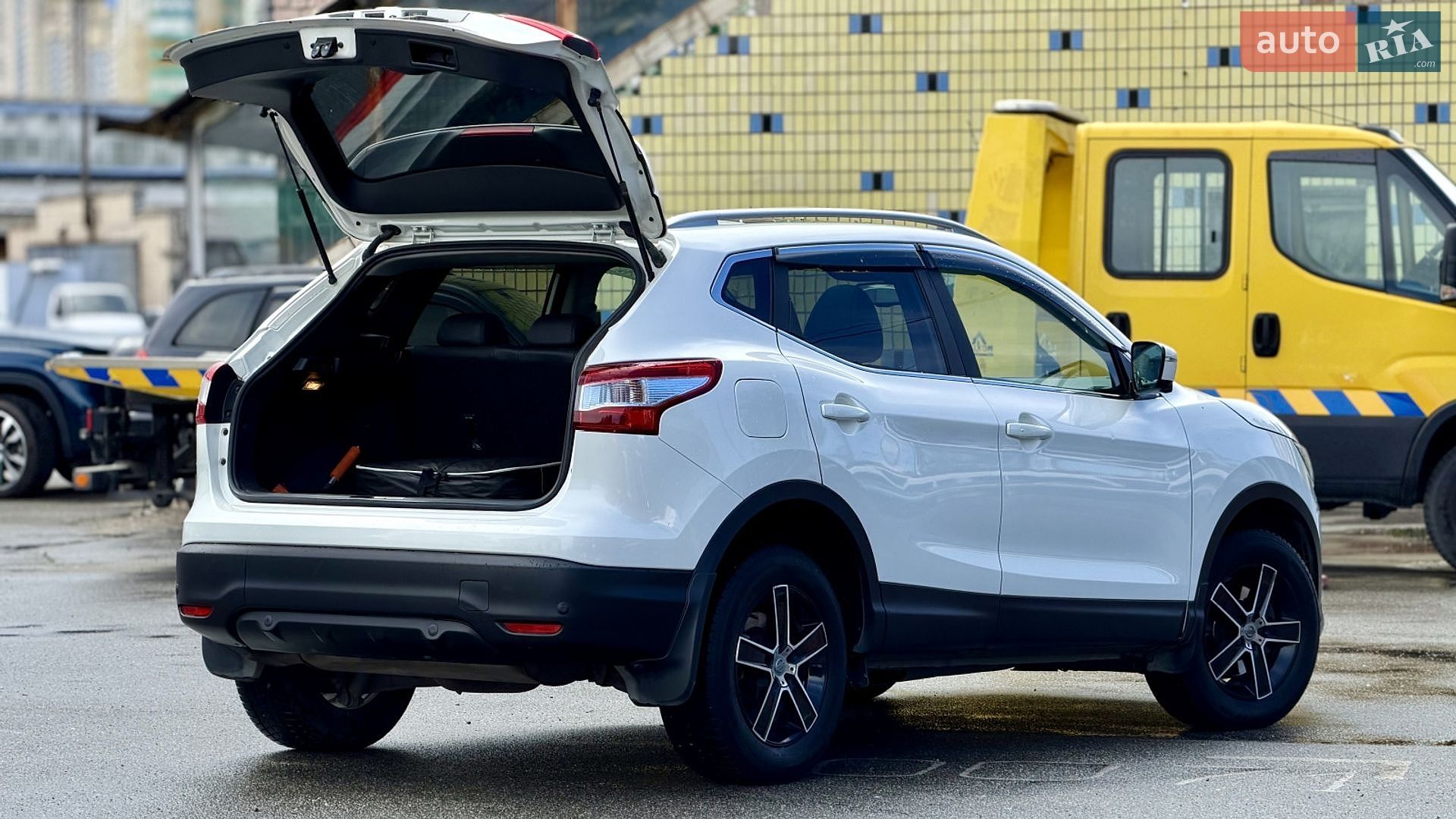 Nissan Qashqai 2017 VIN SJNFDAJ11UZ057925 фото оголошення 22 з 26