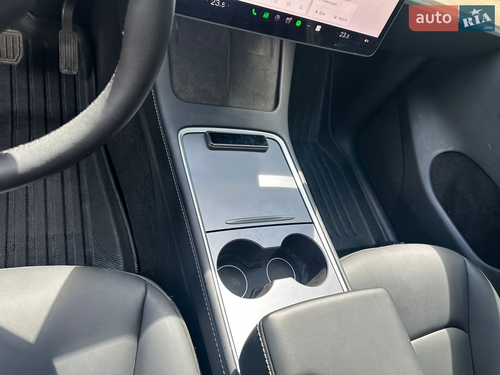 Tesla Model Y 2024 VIN 7SAYGDEE6RA251193 фото оголошення 35 з 39