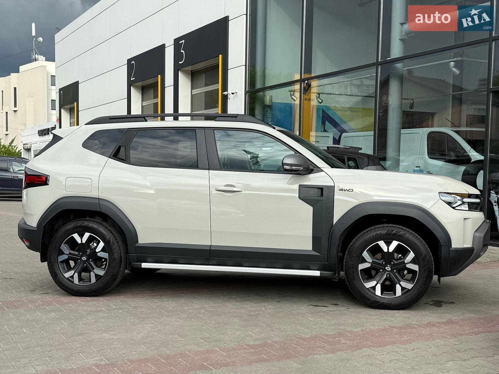 Renault Duster 2024 VIN VF1RJF01973710117 фото оголошення 2 з 17