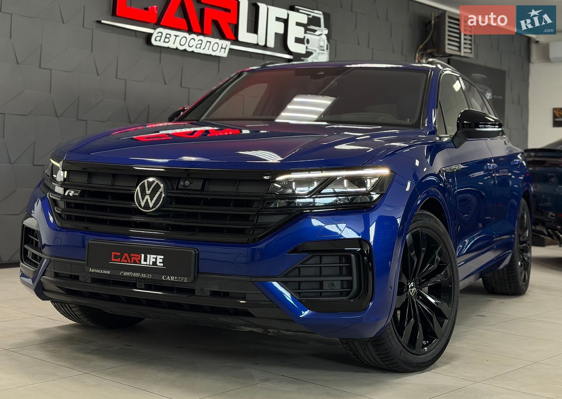 Volkswagen Touareg 2021 VIN WVGZZZCRZMD032302 фото оголошення 3 з 68