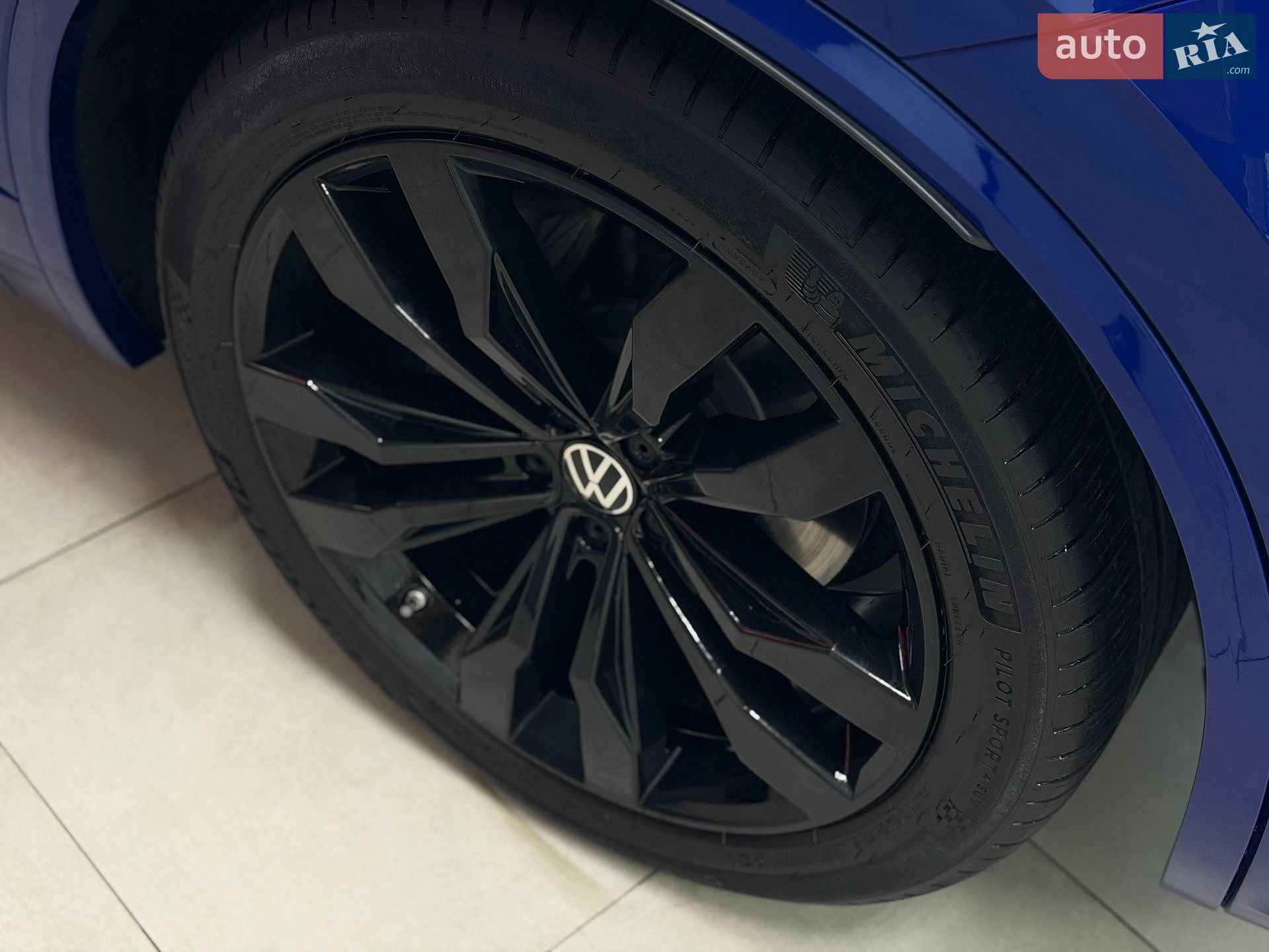 Volkswagen Touareg 2021 VIN WVGZZZCRZMD032302 фото оголошення 14 з 68