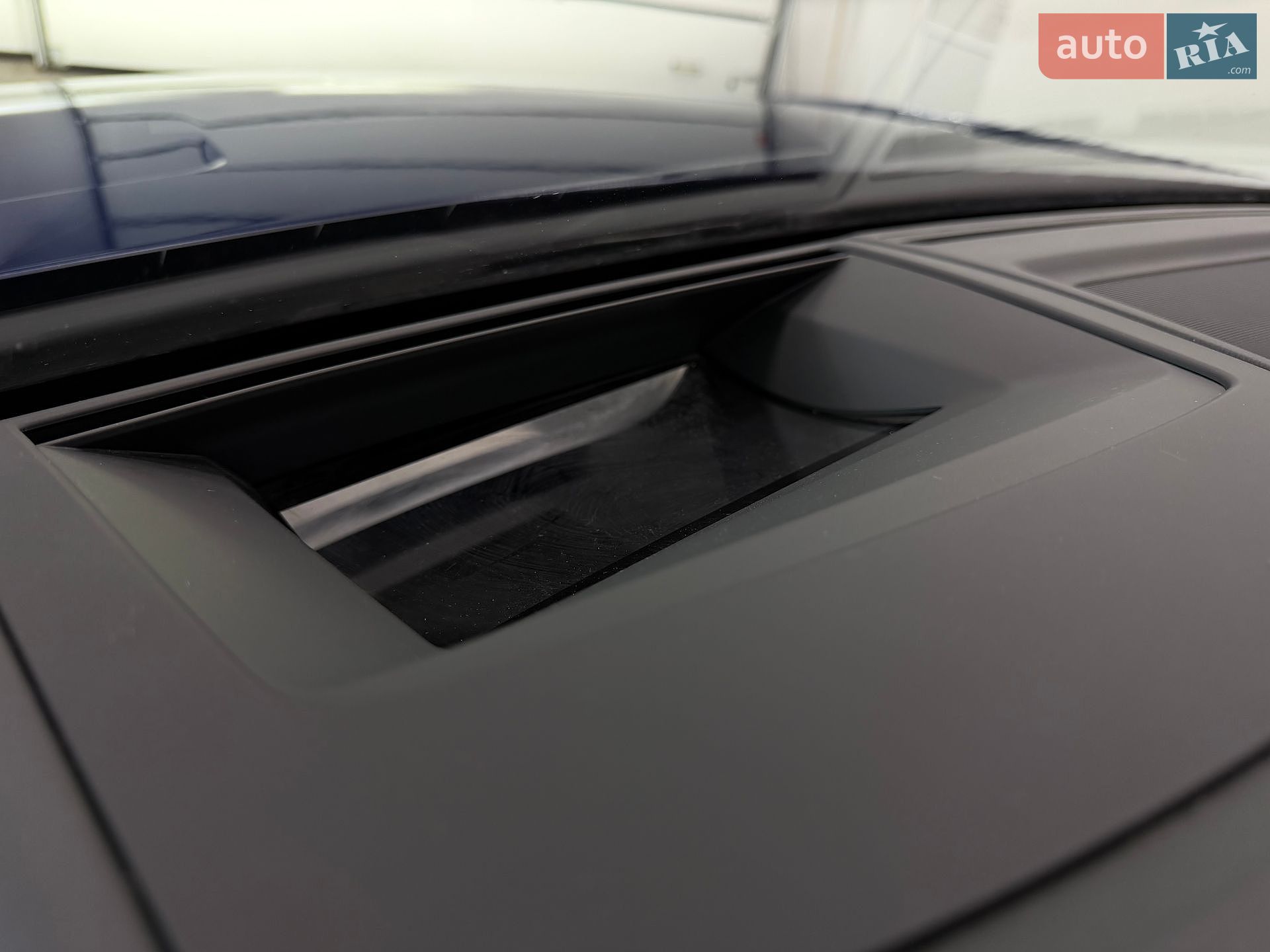 Volkswagen Touareg 2021 VIN WVGZZZCRZMD032302 фото оголошення 34 з 68