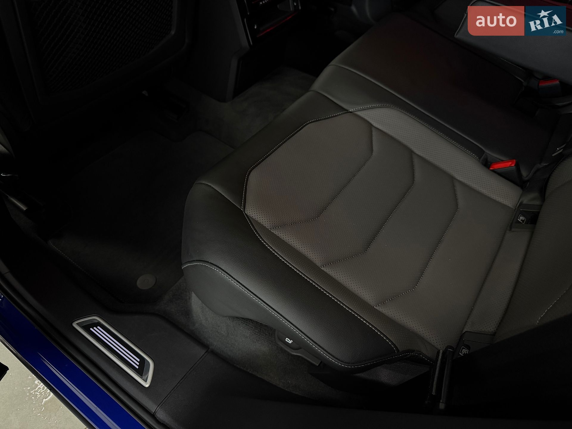 Volkswagen Touareg 2021 VIN WVGZZZCRZMD032302 фото оголошення 56 з 68