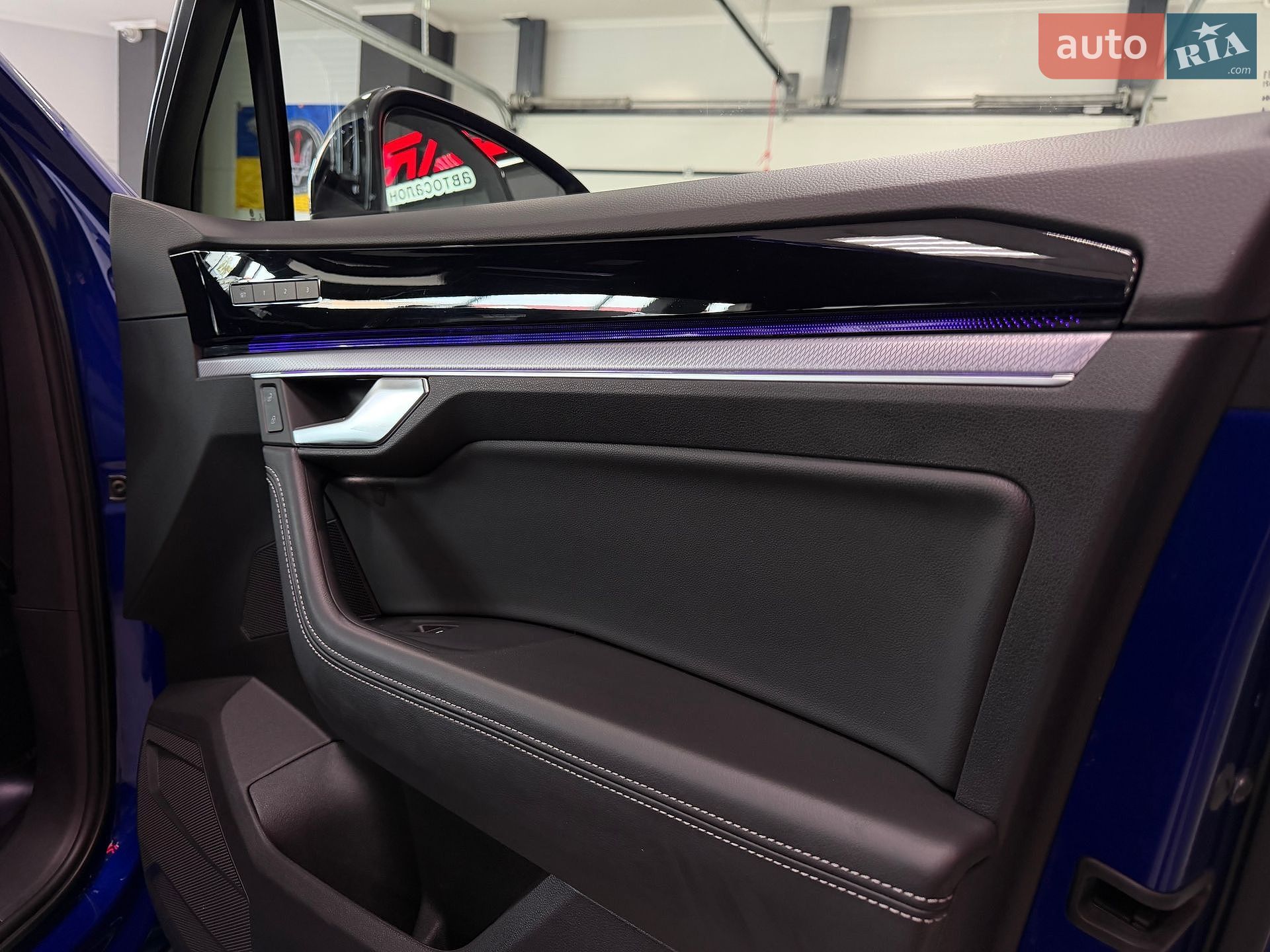 Volkswagen Touareg 2021 VIN WVGZZZCRZMD032302 фото оголошення 60 з 68