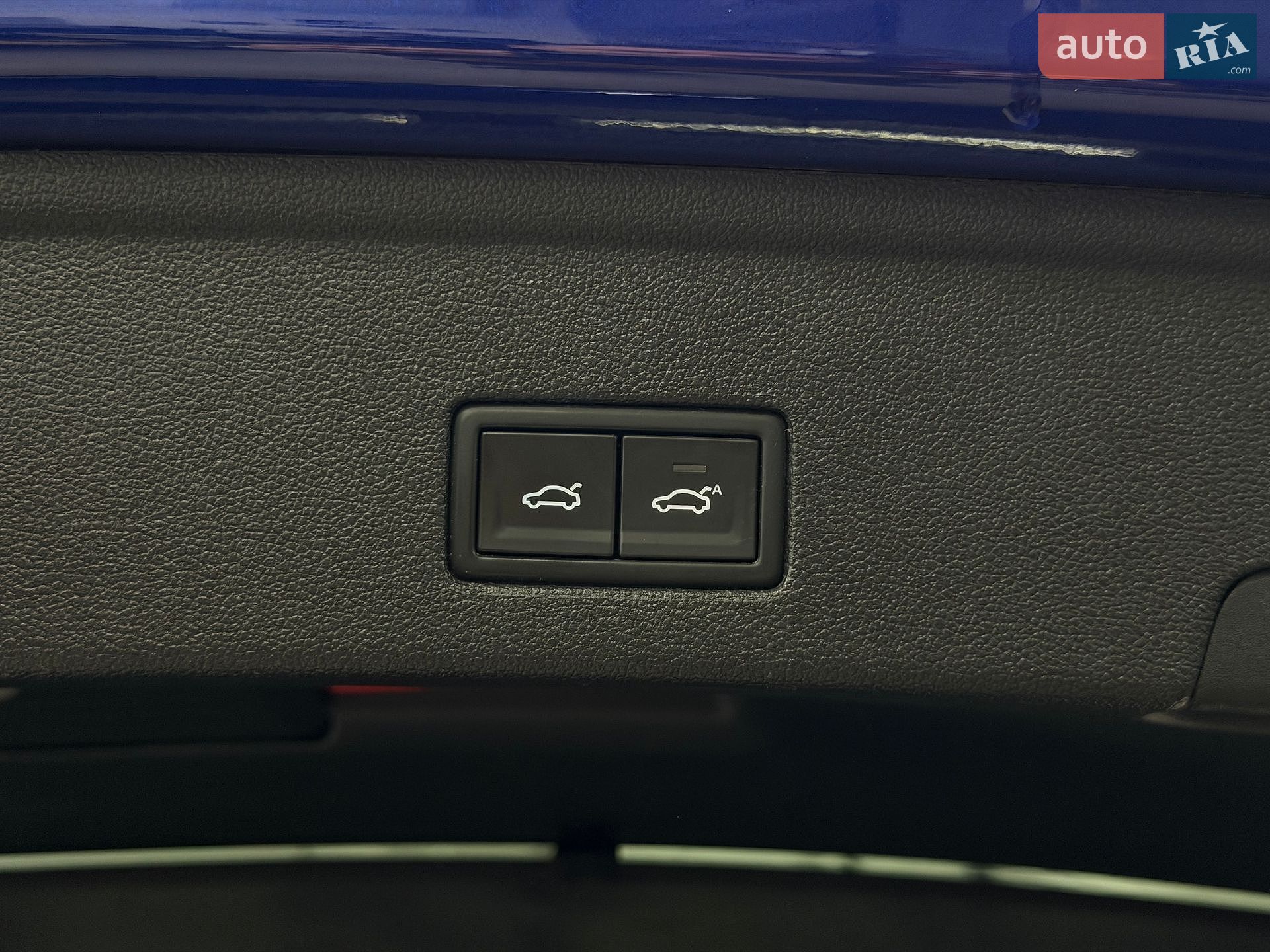Volkswagen Touareg 2021 VIN WVGZZZCRZMD032302 фото оголошення 66 з 68