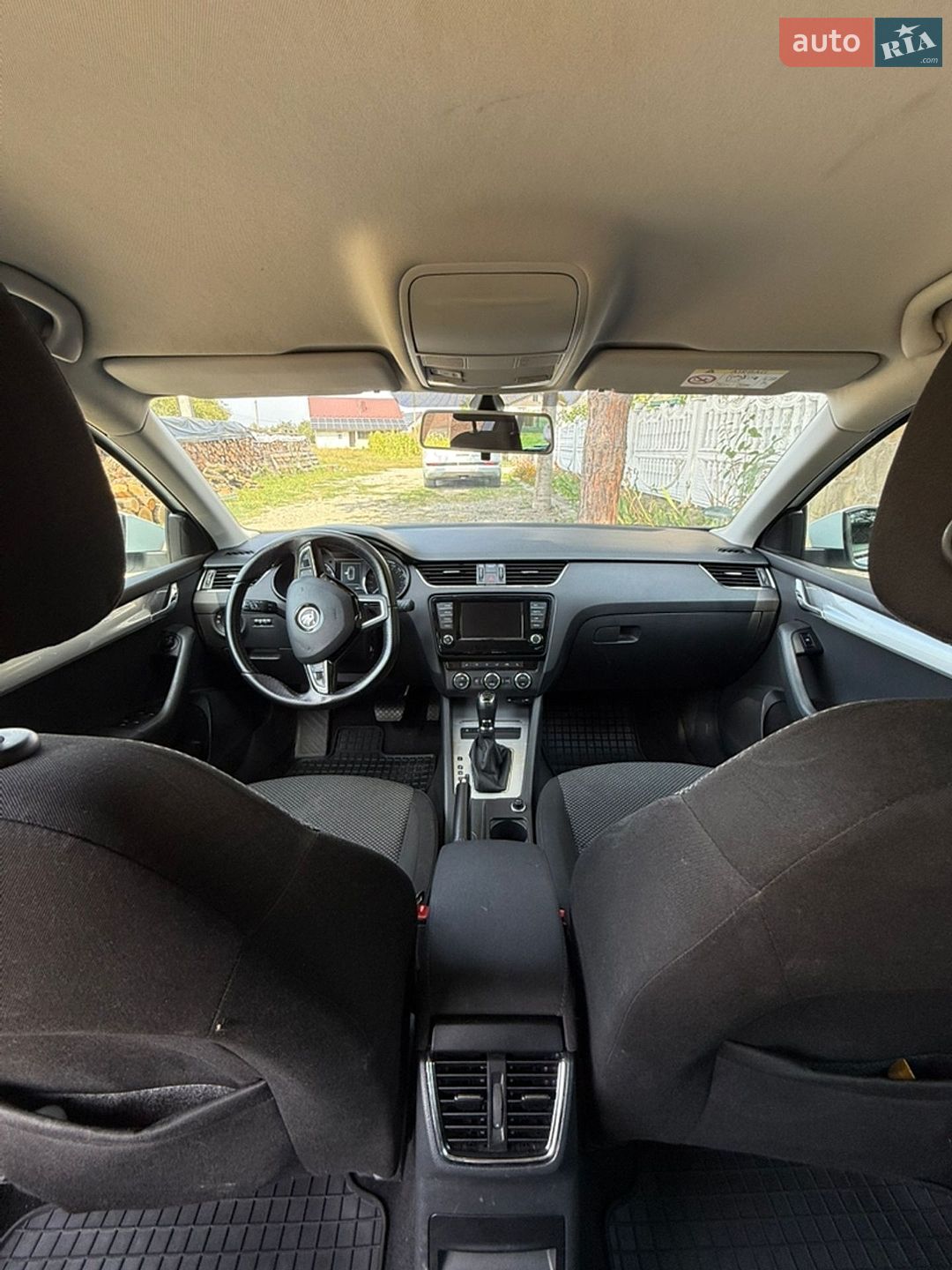Skoda Octavia 2016 VIN TMBJJ7NE5G0159668 фото оголошення 4 з 9