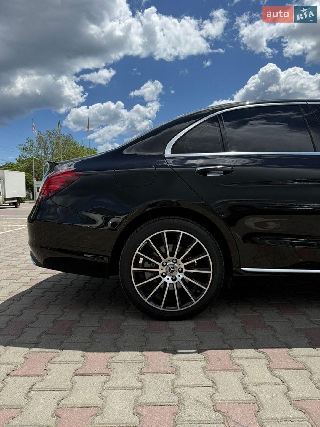 Mercedes-Benz C-Class 2018 VIN WDDWF1EBXKR447979 фото оголошення 11 з 34