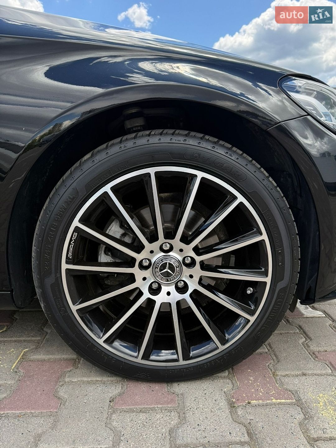 Mercedes-Benz C-Class 2018 VIN WDDWF1EBXKR447979 фото оголошення 12 з 34