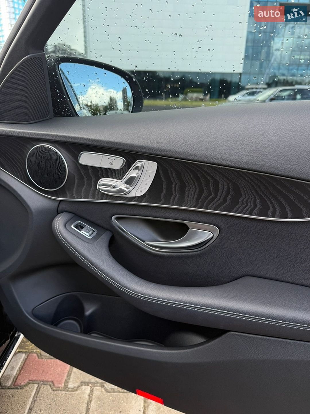 Mercedes-Benz C-Class 2018 VIN WDDWF1EBXKR447979 фото оголошення 21 з 34