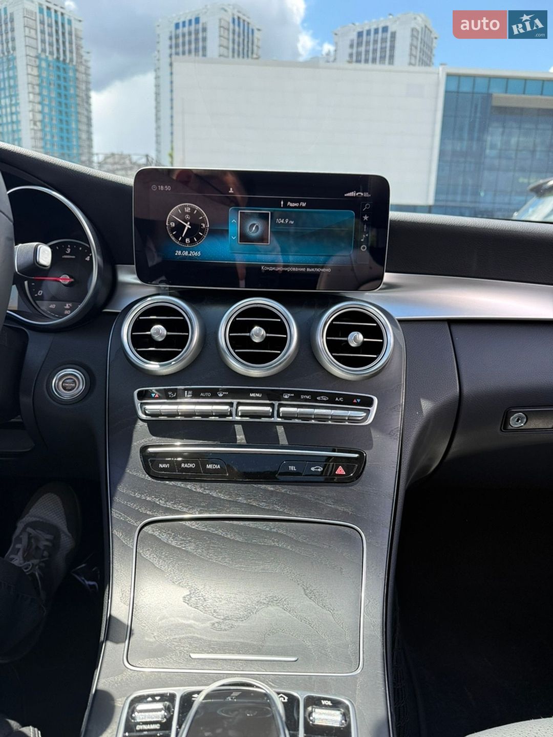 Mercedes-Benz C-Class 2018 VIN WDDWF1EBXKR447979 фото оголошення 29 з 34