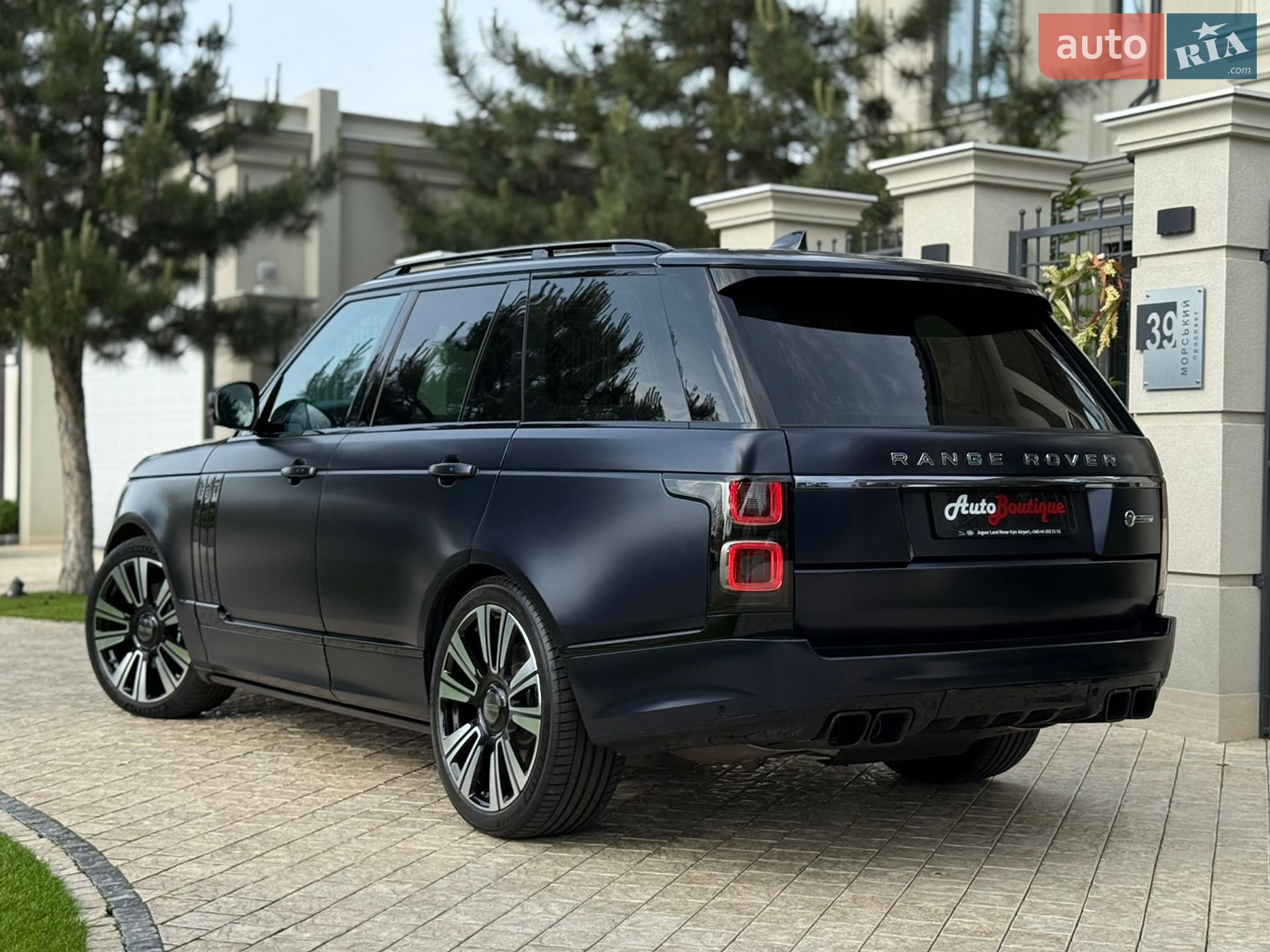 Land Rover Range Rover 2019 VIN SALGA2BJ2LA573003 фото оголошення 11 з 71