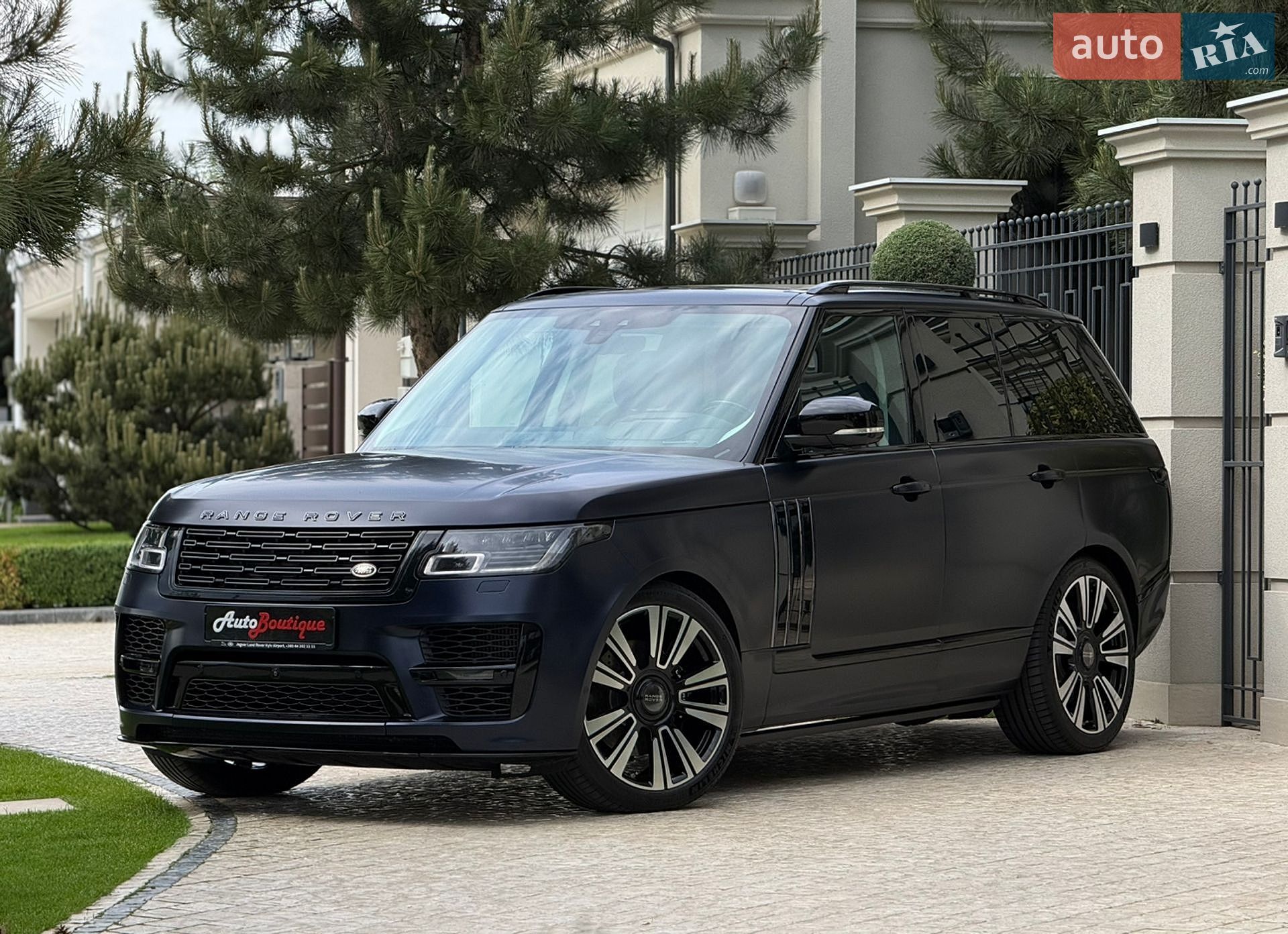 Land Rover Range Rover 2019 VIN SALGA2BJ2LA573003 фото оголошення 26 з 71
