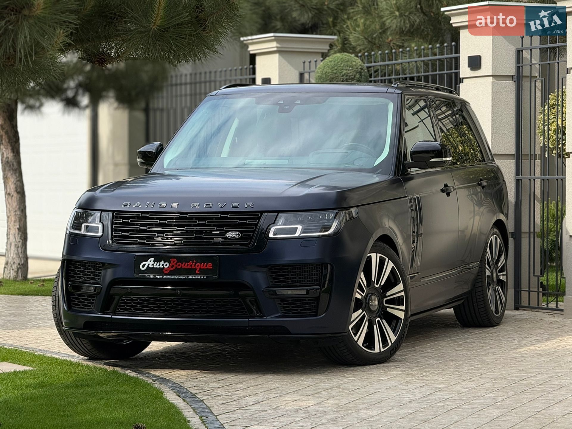 Land Rover Range Rover 2019 VIN SALGA2BJ2LA573003 фото оголошення 30 з 71