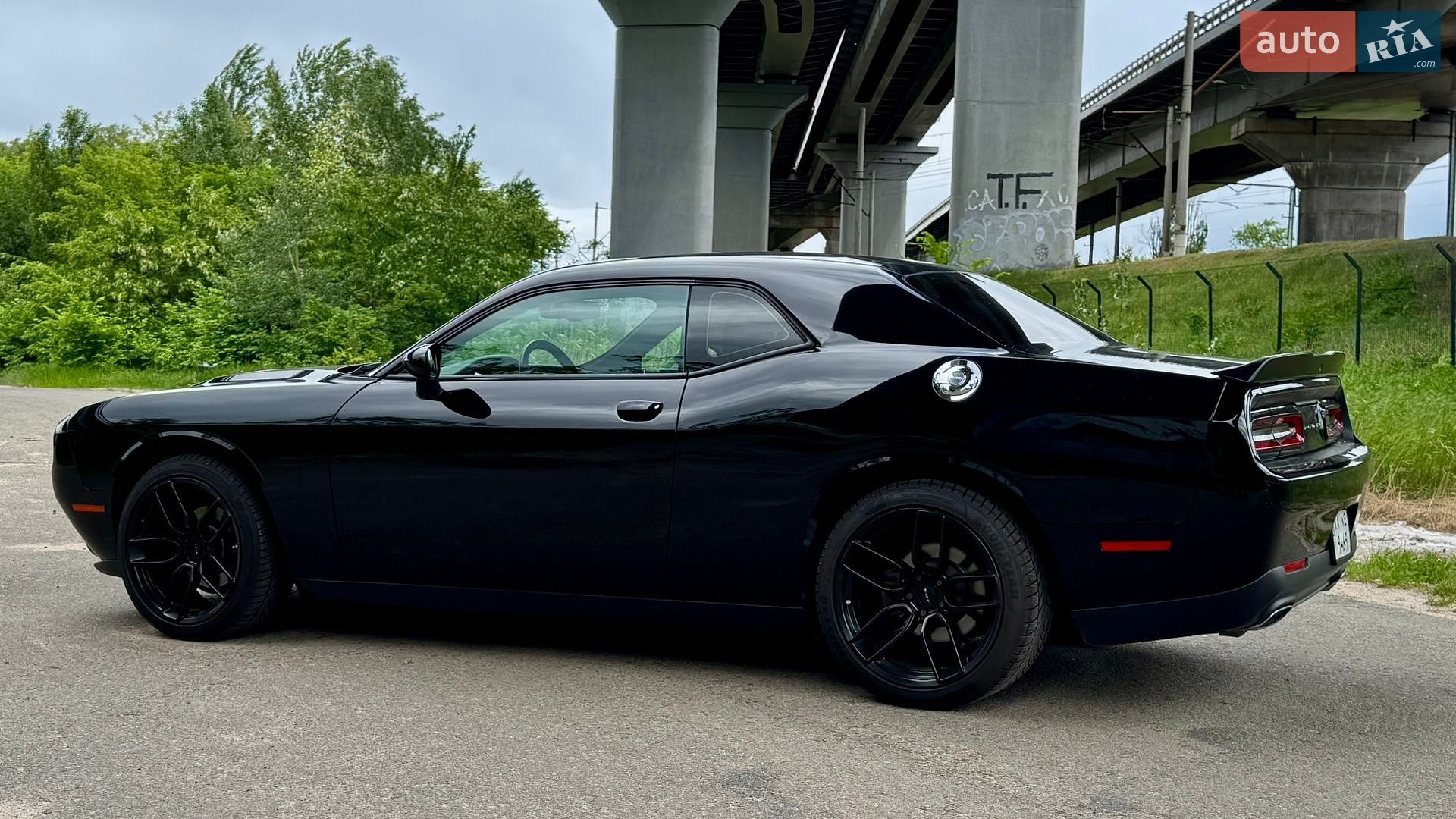 Dodge Challenger 2017 VIN 2C3CDZAG3HH626252 фото оголошення 18 з 22